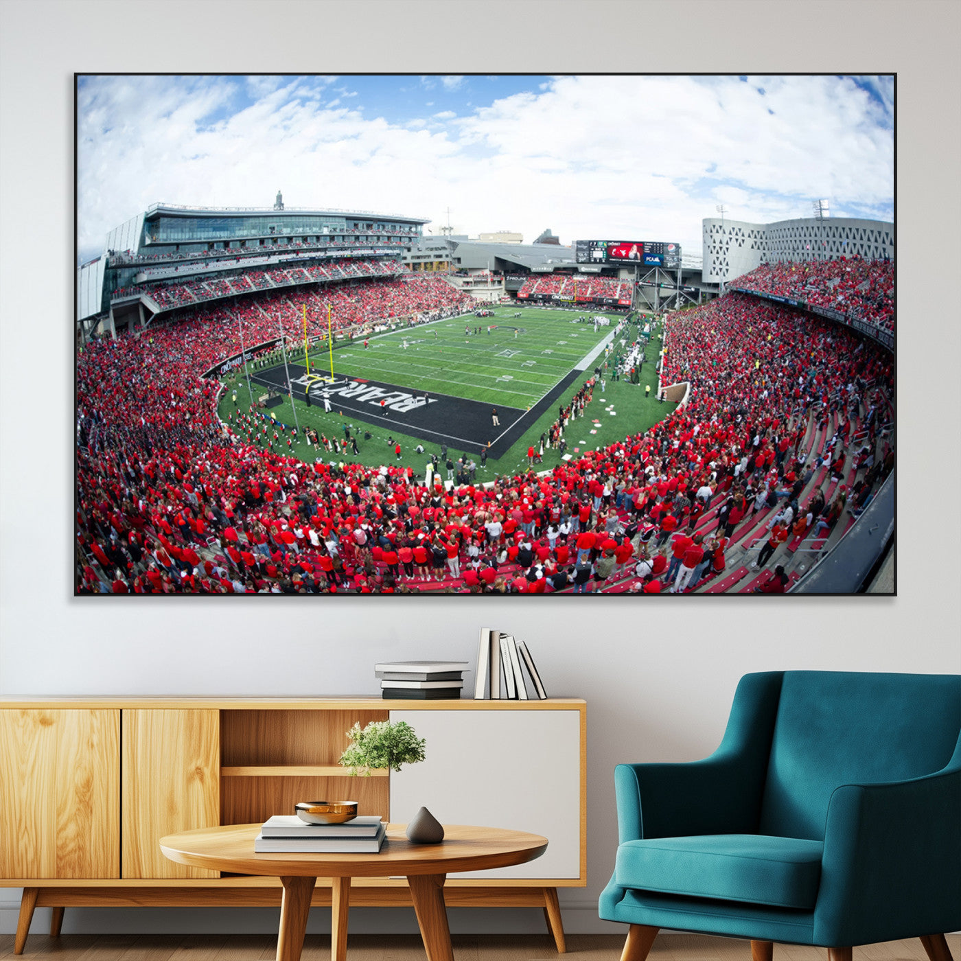 54070-MGV-CV-36X24-Cincinnati Bearcats Football Team Print - Nippert Stadium Wall Art Canvas Print