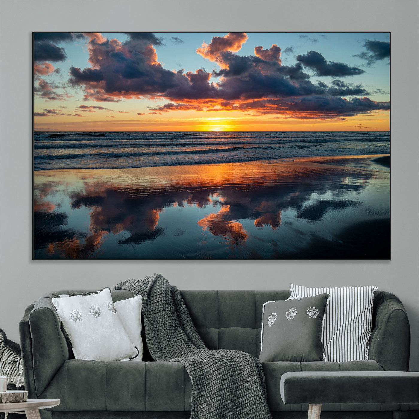-Beach Sunset Print - Stunning Ocean Canvas Artwork with Sunset Reflection Design for Elegant Home or