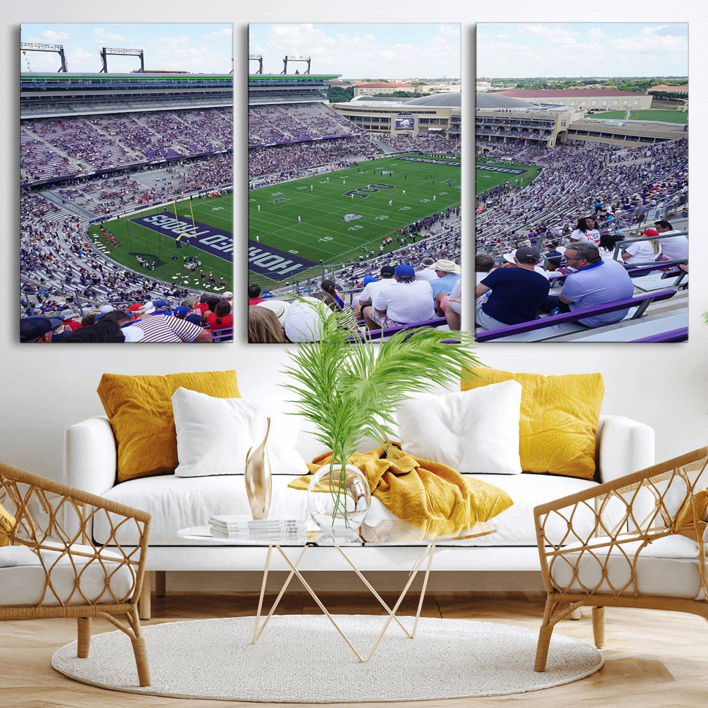 95139-MGV-CV-60X30-3P-The Texas Christian University TCU Horned Frogs Football Team Print - Fort Worth Amon G. Carter