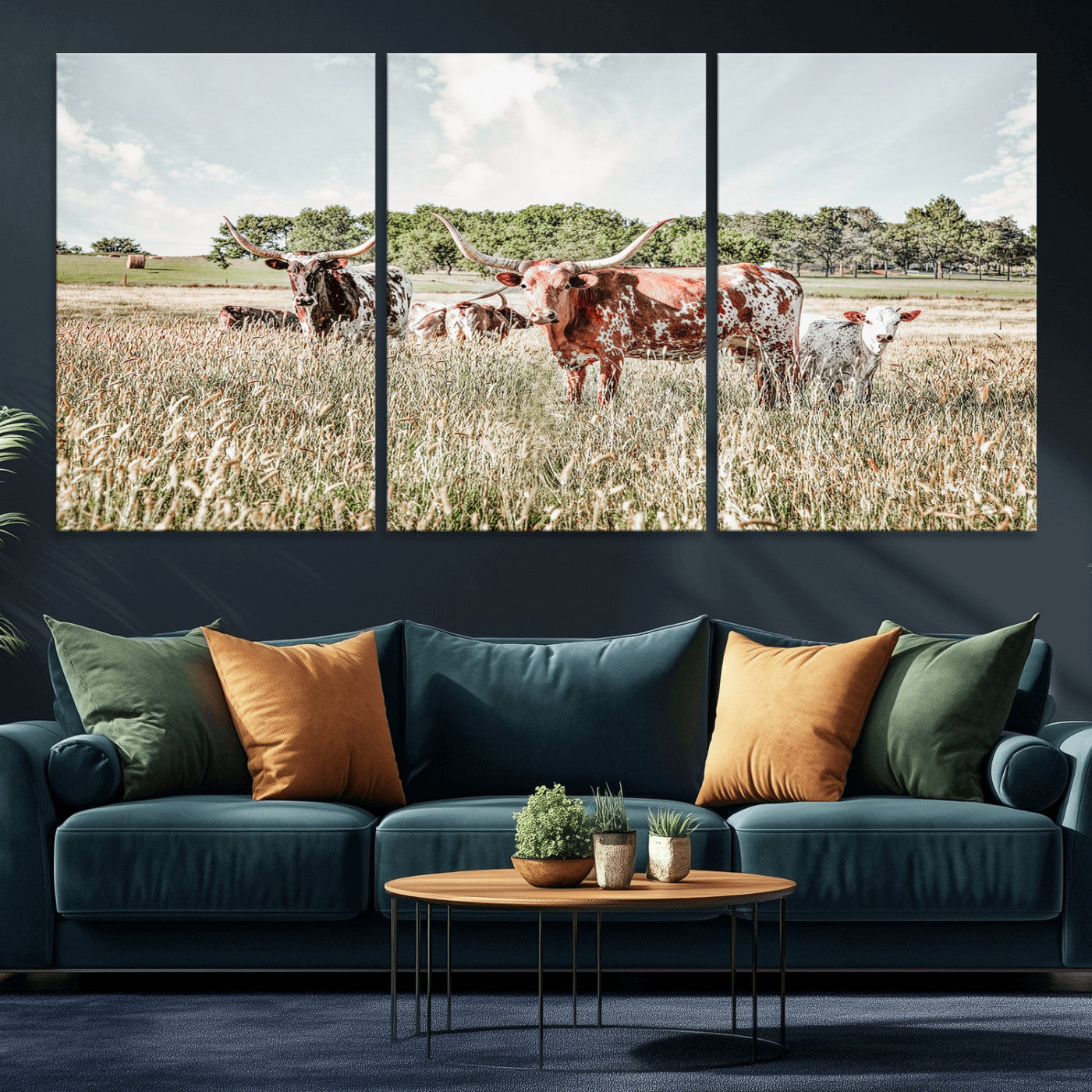 21823552-MGV-CV-36X24 - Texas Longhorn Cattle Wall Art Canvas Print, Rustic Ranch Landscape Artwork, Western Farm Field Scene, Country Prairie Animal Canvas Wall Art