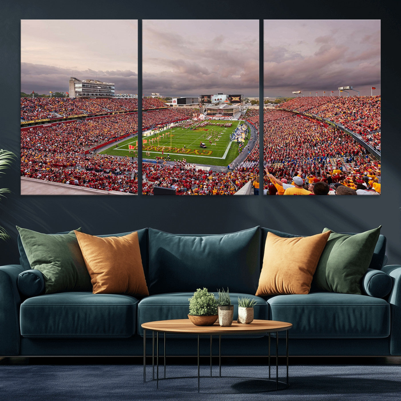 50373-MGV-CV-36X24-Iowa State University Cyclones Football Team Print - Ames Jack Trice Stadium Wall Art Canvas Print