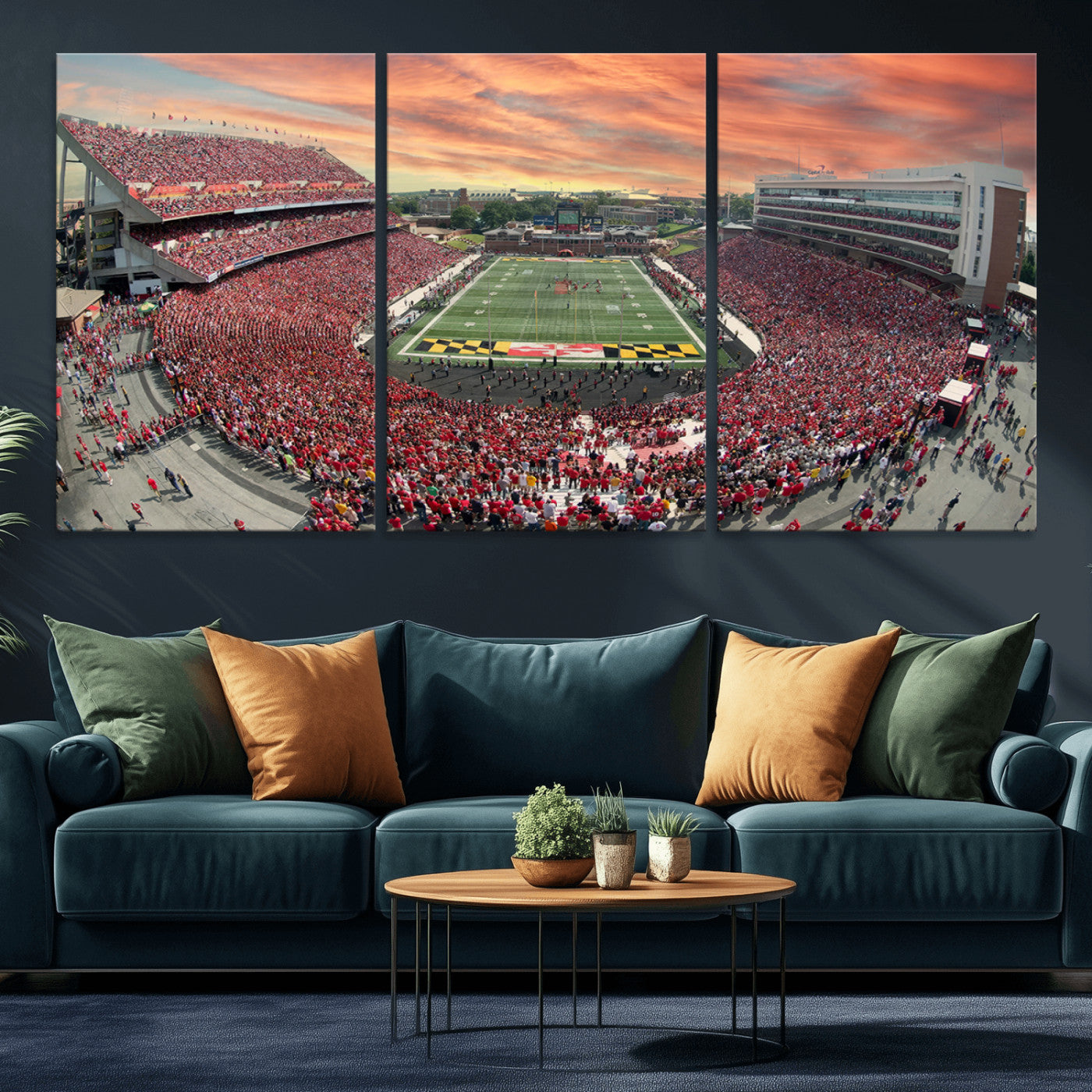 24140-MGV-CV-36X24-University of Maryland Terrapins Football Team Print - College Park SECU Stadium Wall Art Canvas