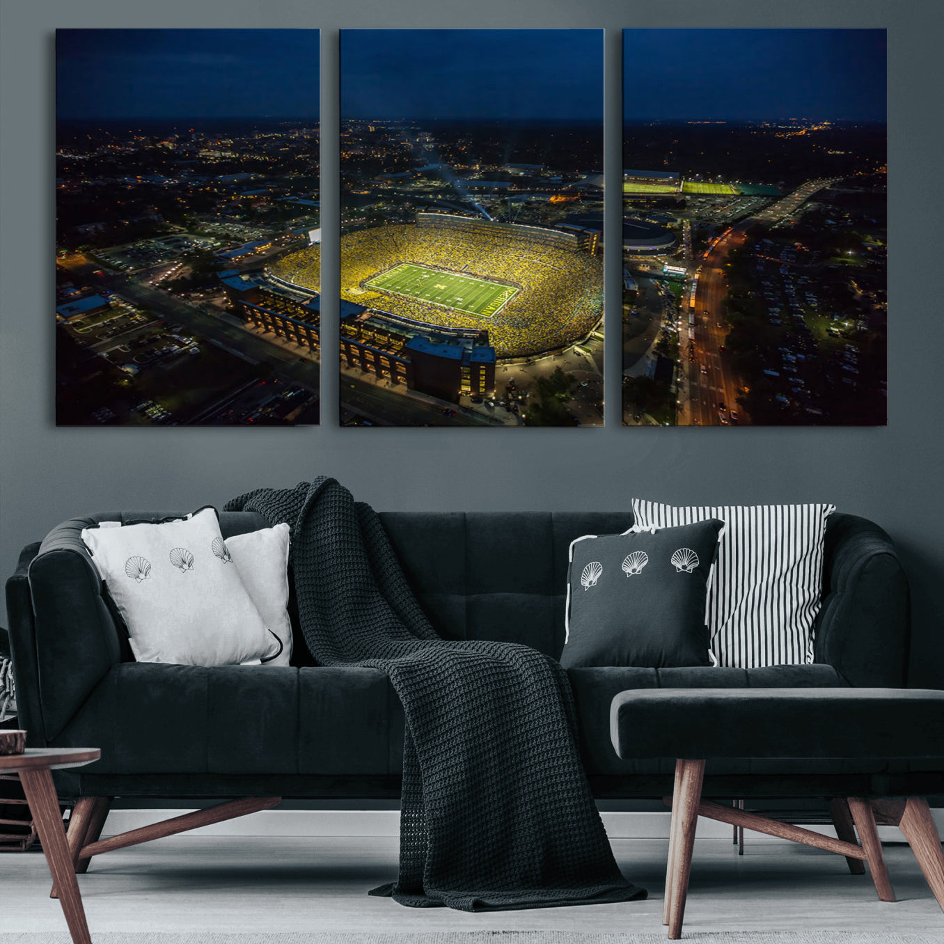 52519-MGV-CV-60X30-3P-Michigan Wolverines Football Team Print - Michigan Stadium Wall Art Canvas Print