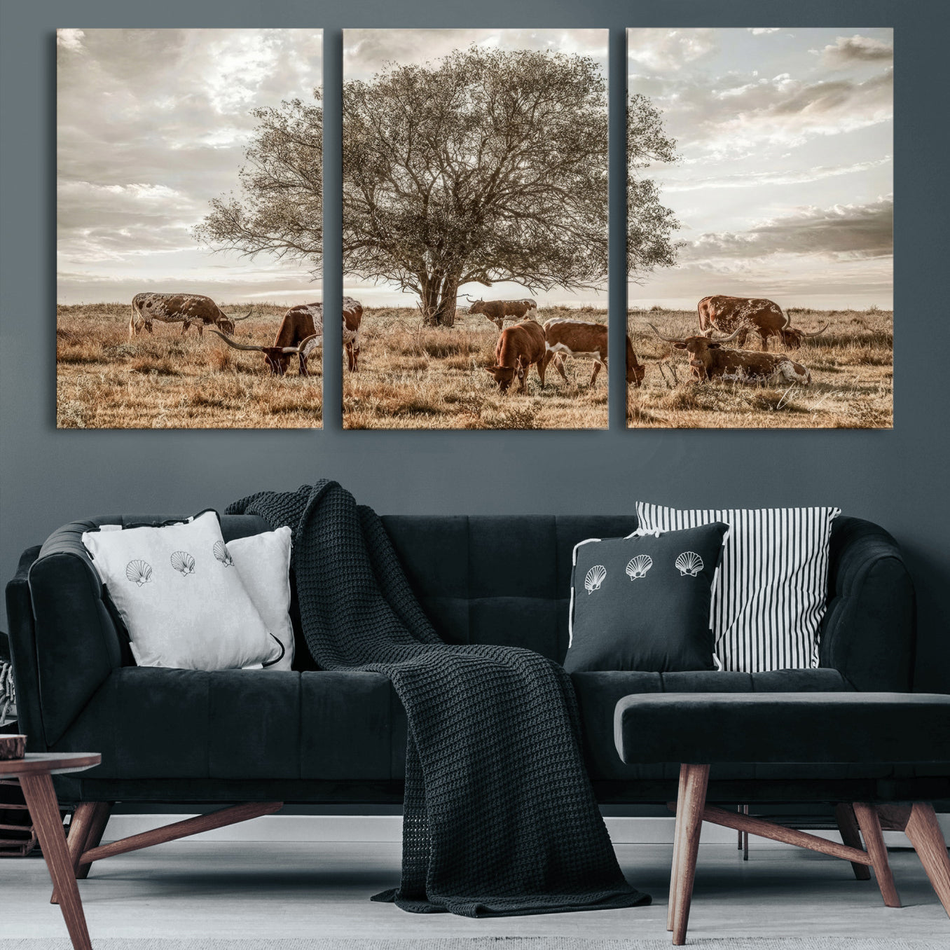 87590224-MGV-CV-36X24 - Texas Longhorn Cattle Wall Art Canvas Print – Rustic Western Ranch Scene with Steers at Sunset, Perfect for Farmhouse or Cowboy Decor