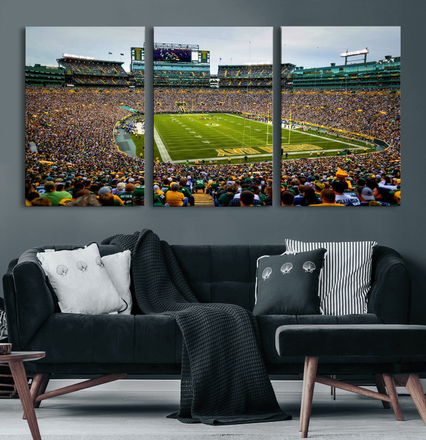 GBP101-MGV-CV-60X30-3P - Green Bay Packers Lambeau Field Stadium Wall Art Canvas Print, Iconic NFL Football Stadium Artwork, Wisconsin Sports Home Decor