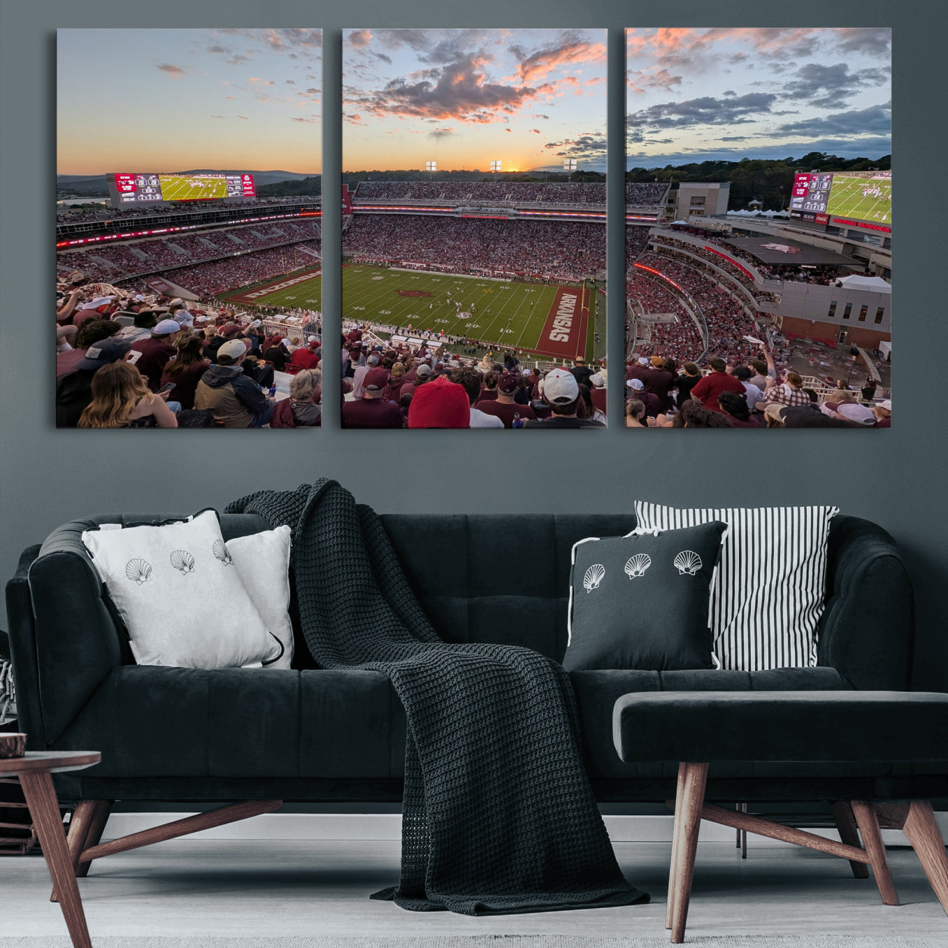 71837429-MGV-CV-36X24 - Donald W. Reynolds Razorback Stadium Wall Art Canvas Print – Arkansas Razorbacks Football Artwork for Home, Office, and Sports Room Decor