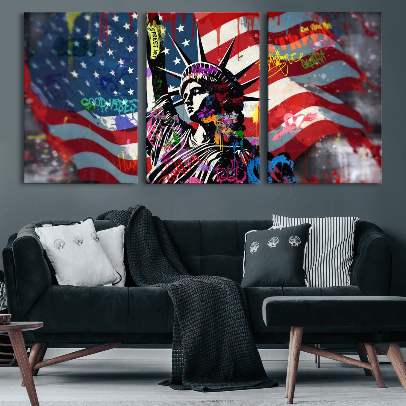 32151941-MGV-CV-36X24 - USA Statue of Liberty Graffiti Street Art Wall Art Canvas Print, American Flag Urban Pop Art Canvas Print, Modern Patriotic Street Art Contemporary Art Printing