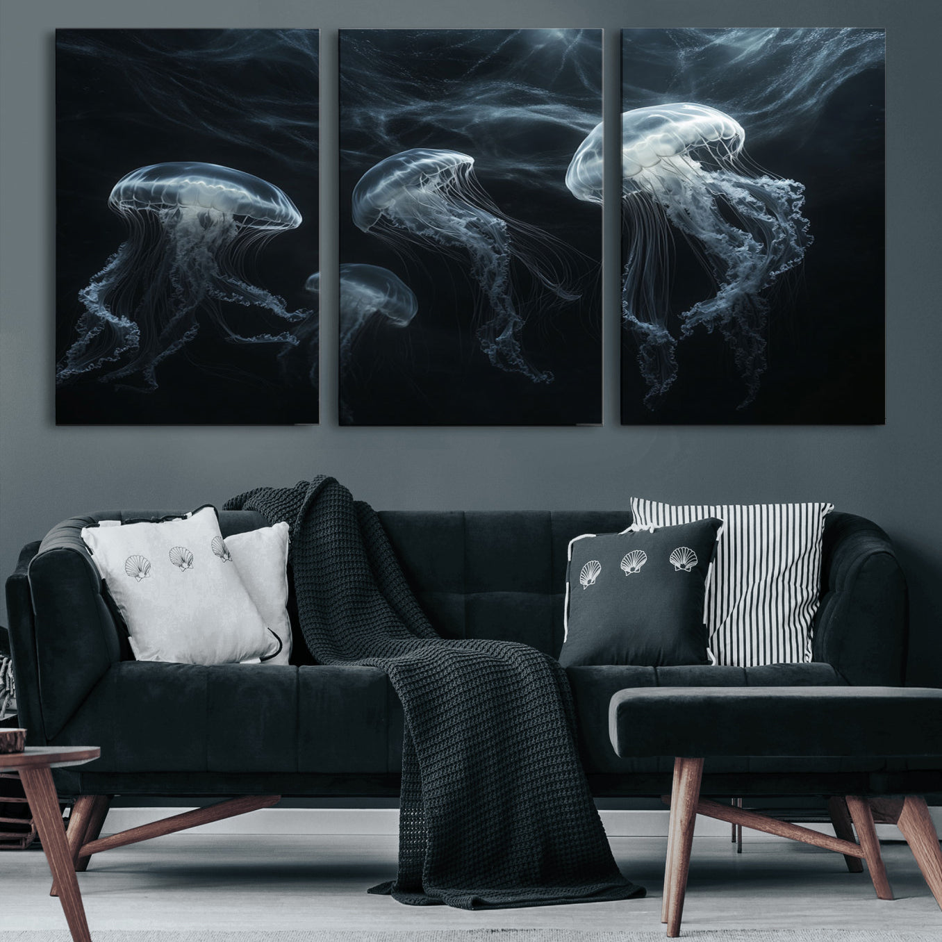 -Jellyfish Wall Art Canvas Print, Elegant Wall Decor