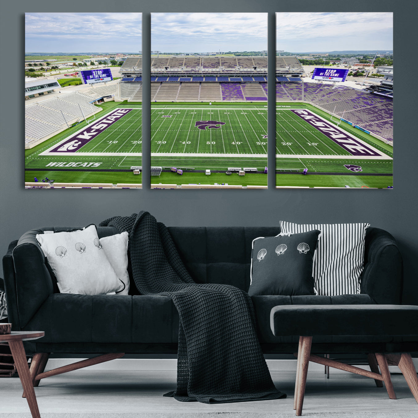 29452-MGV-CV-60X30-3P-KState Wildcats Football Team Print - Manhattan Bill Snyder Family Football Stadium Wall Art Canvas