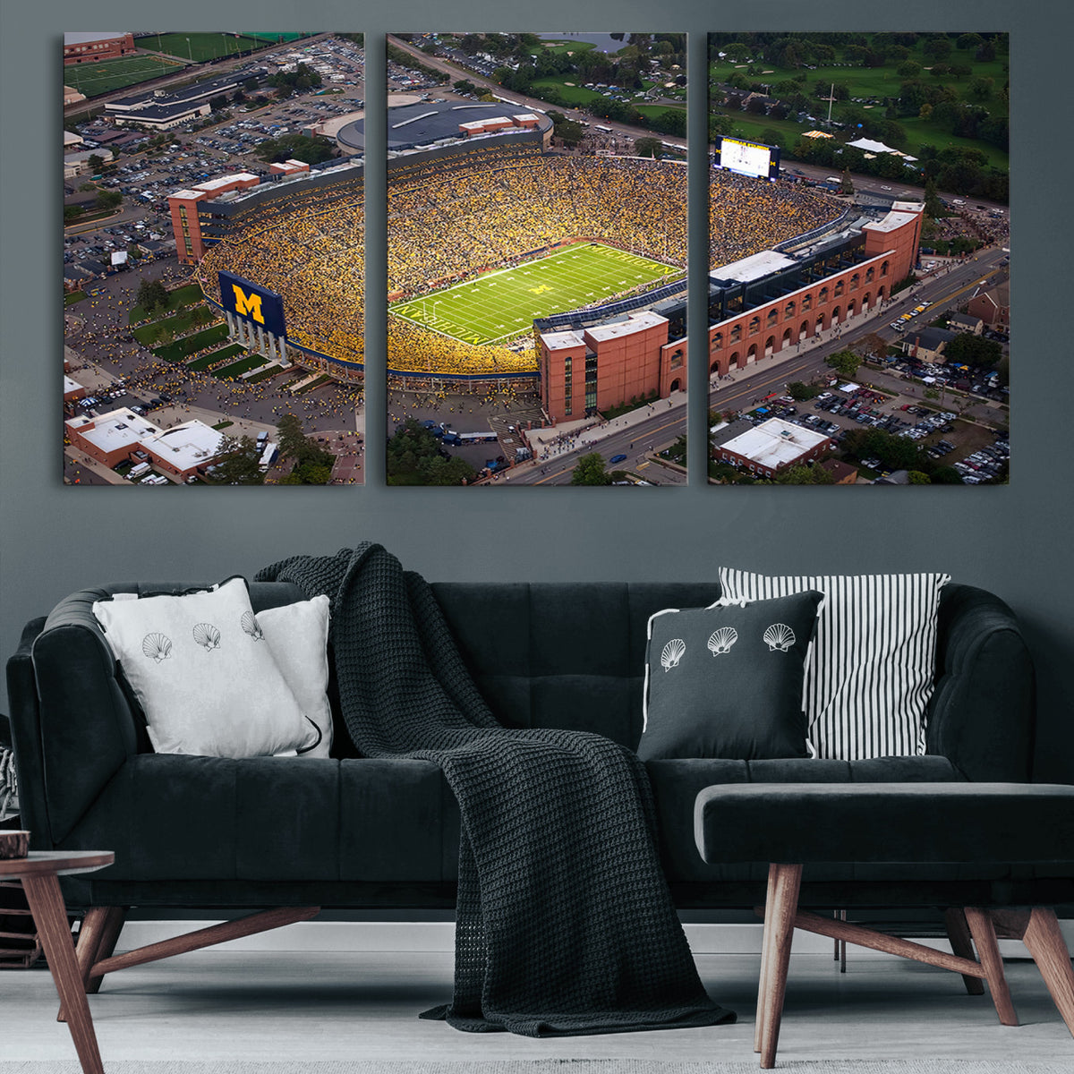 95248-PAN-FL-20X10 - University of Michigan Wolverines Football Team Print - Ann Arbor Michigan Stadium Wall Art Canvas