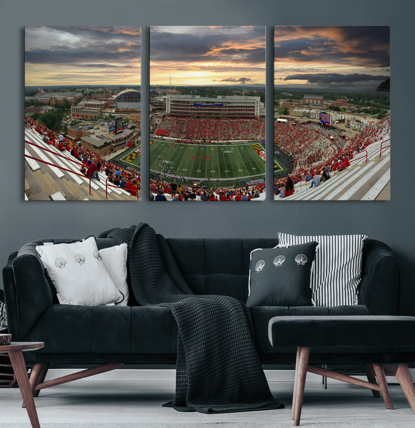 29993-MGV-CV-60X30-3P-University of Maryland Terrapins Football Team Print - College Park SECU Stadium Wall Art Canvas