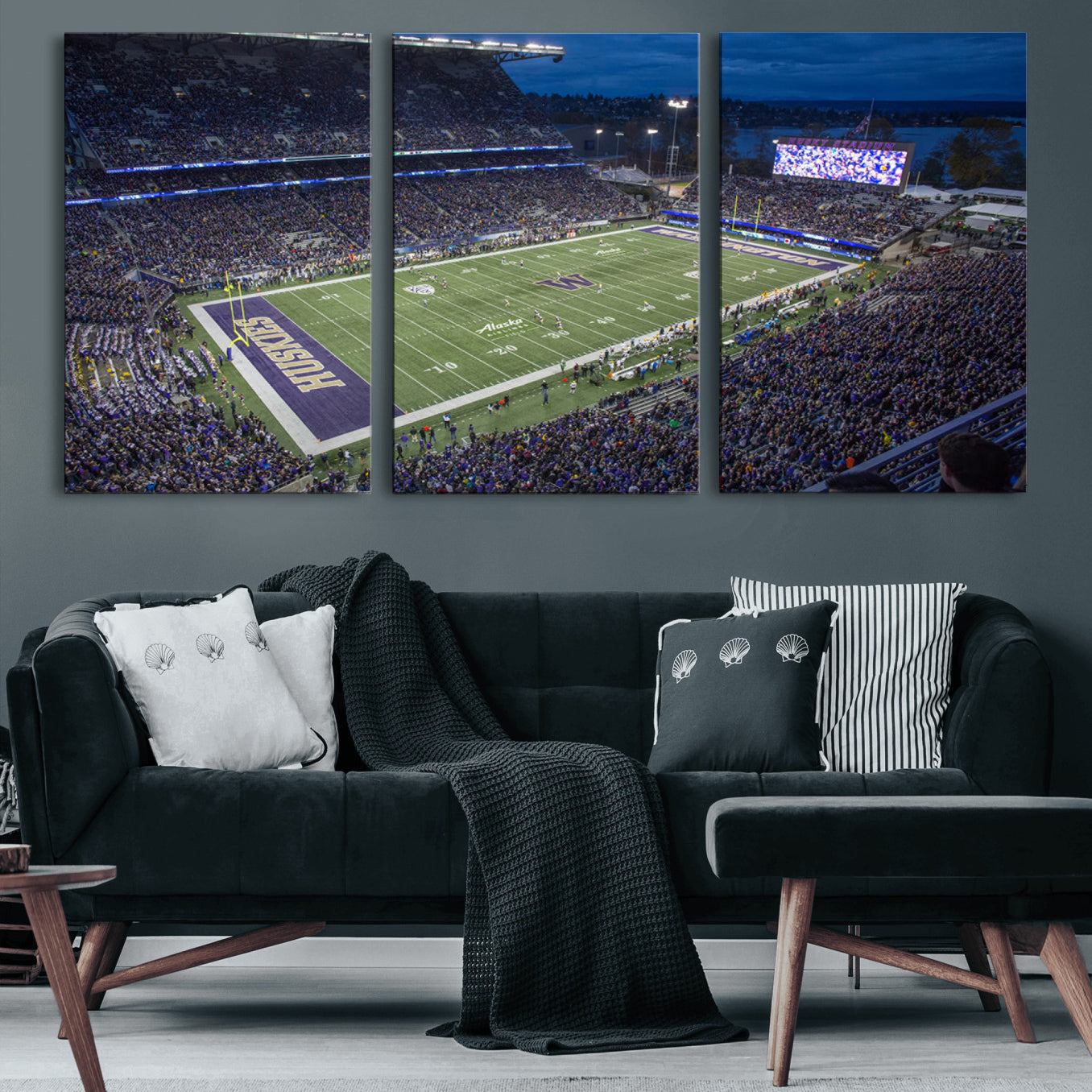 84780-MGV-CV-60X30-3P-The University of Washington Huskies Football Team Print - Seattle Husky Stadium Wall Art Canvas