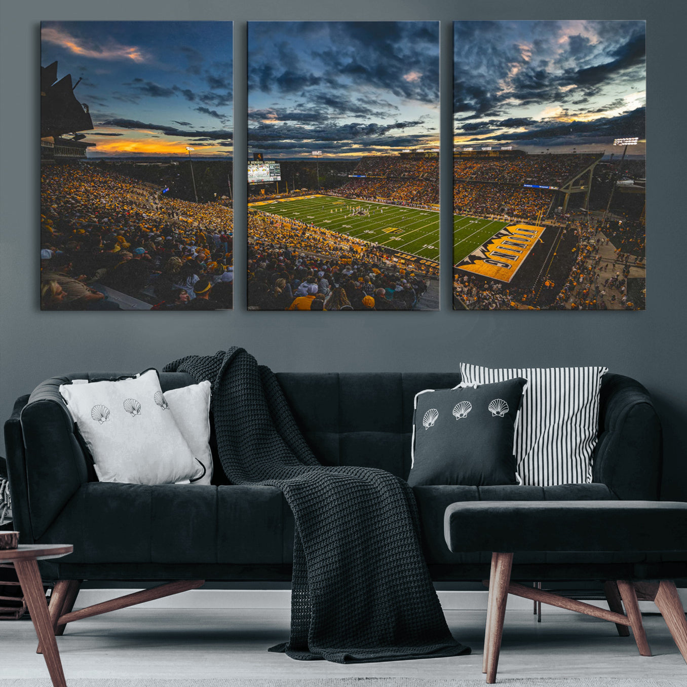 41879-MGV-CV-60X30-3P-University of Wyoming Cowboys Football Team Print - Laramie War Memorial Stadium Wall Art Canvas
