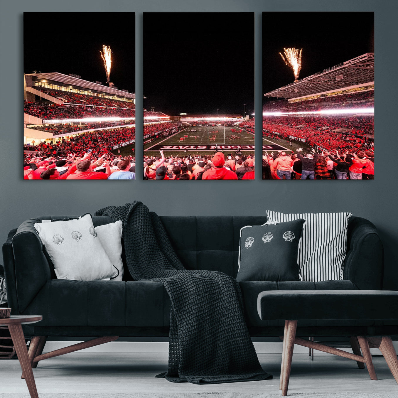 52633-MGV-CV-60X30-3P-Oregon State Beavers Football Team Print - Corvallis Reser Stadium Wall Art Canvas Print