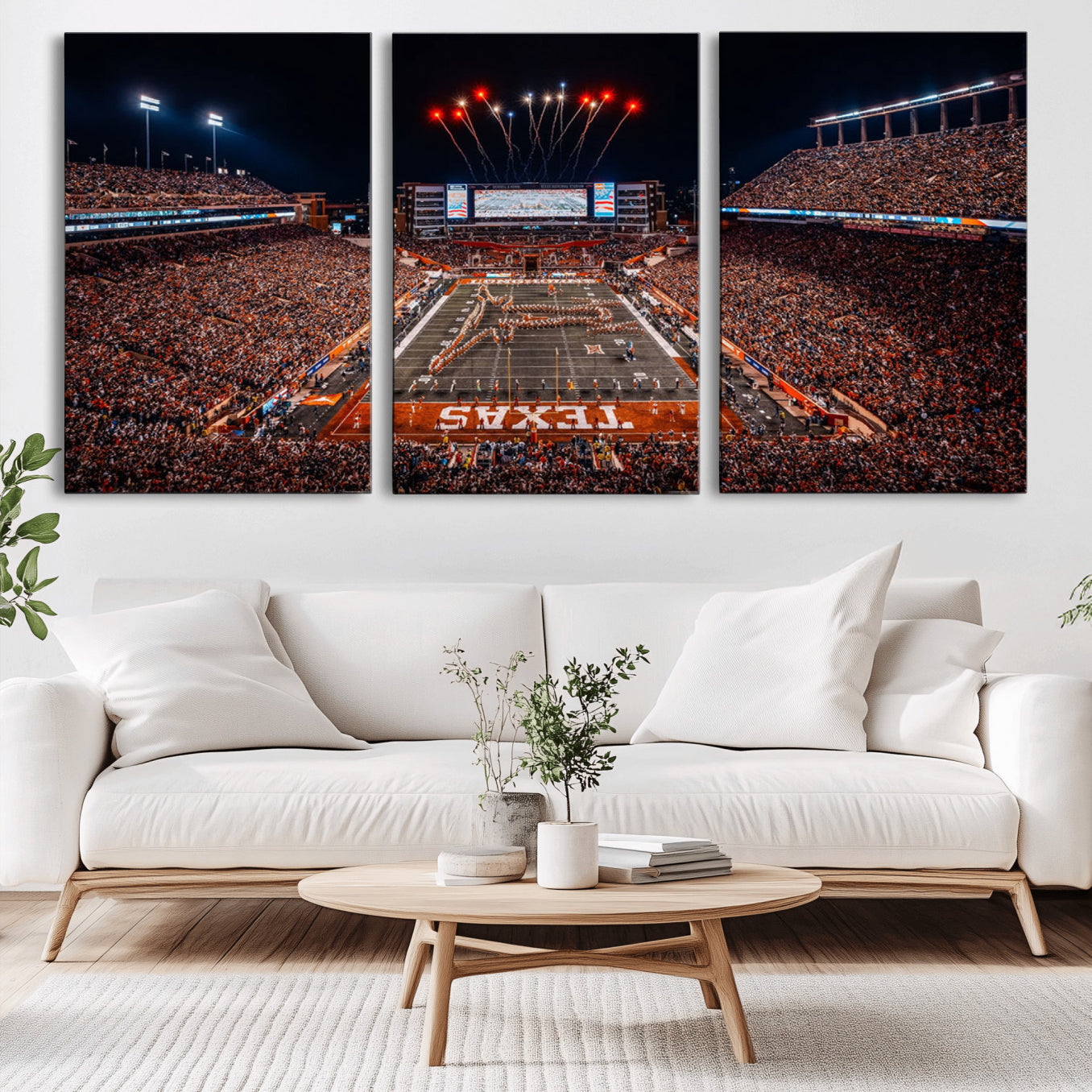-Texas Memorial Stadium Wall Art Canvas Print