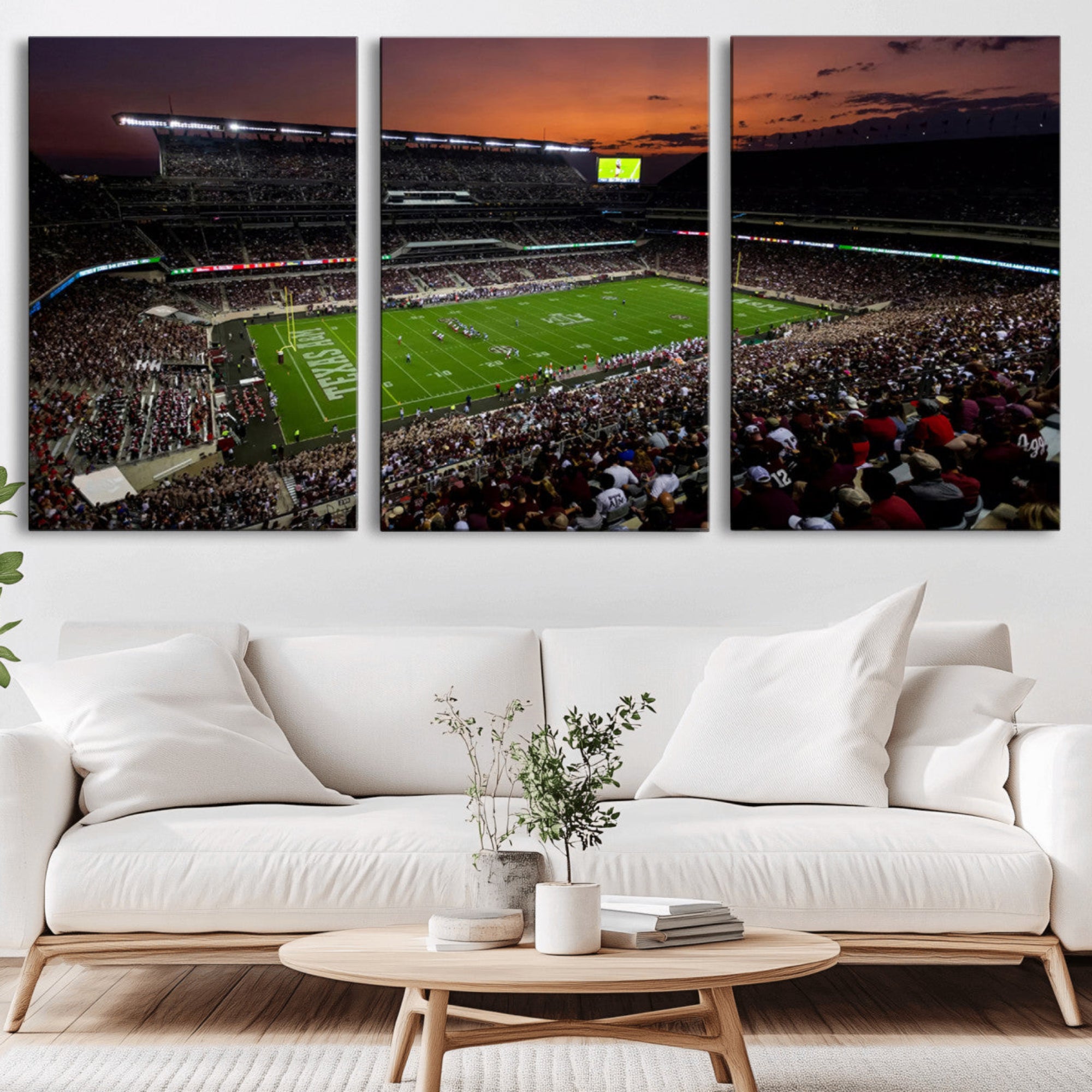 45603-MGV-CV-36X24-Texas A&M University Aggies Football Team Print - College Station Kyle Field Stadium Wall Art Canvas