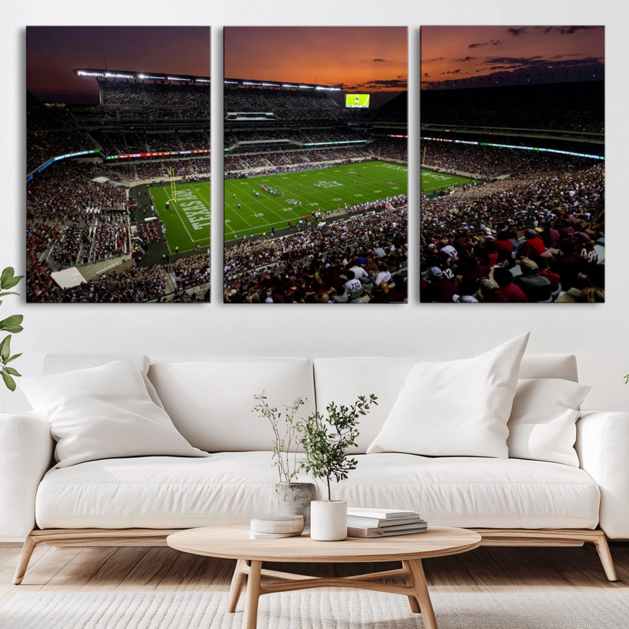 45603-MGV-CV-36X24-Texas A&M Aggies Football Team Print - College Station Kyle Field Stadium Wall Art Canvas Print