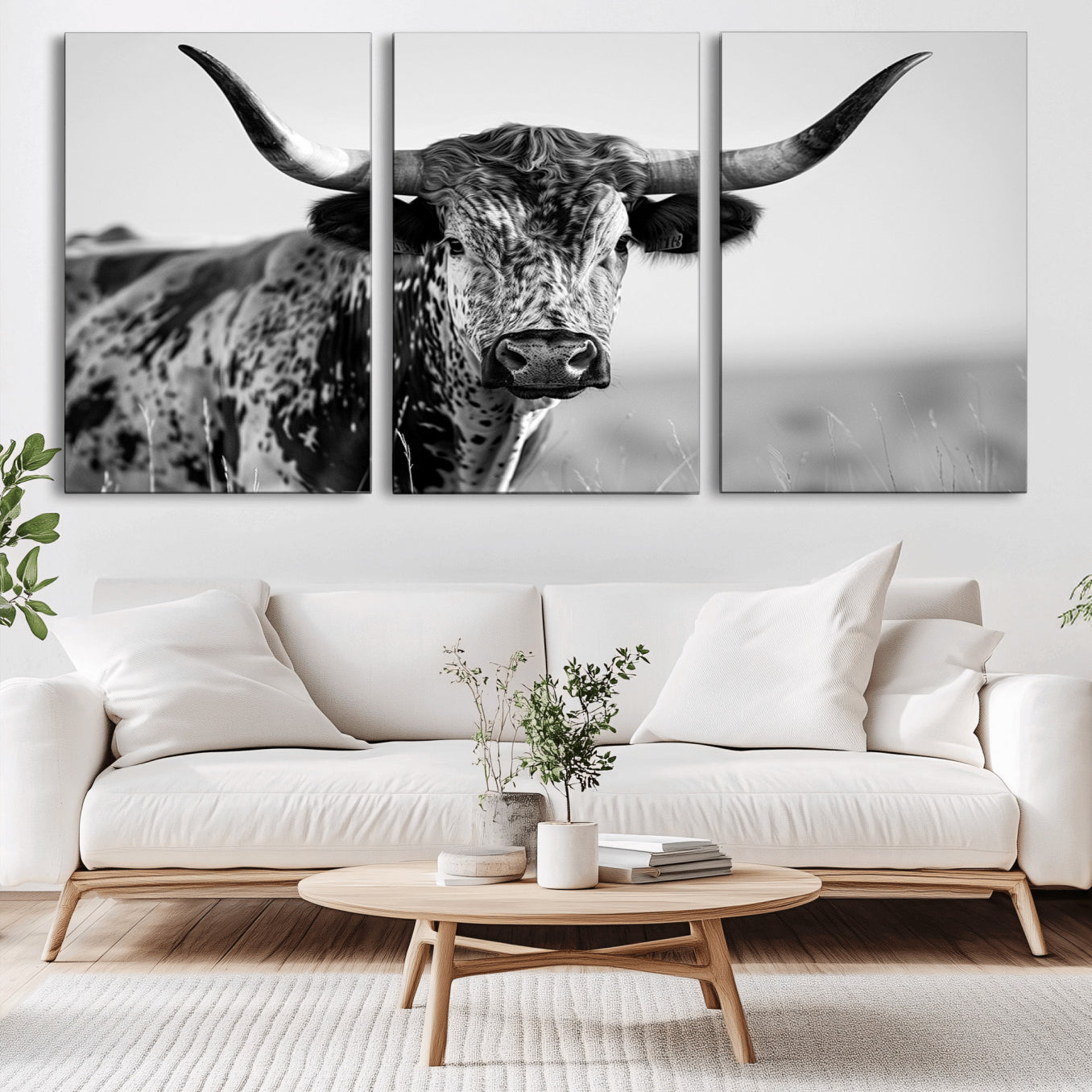 -Texas Highland Cow Longhorn Canvas Print - Rustic Farmhouse Wall Art - Large Texas Longhorn