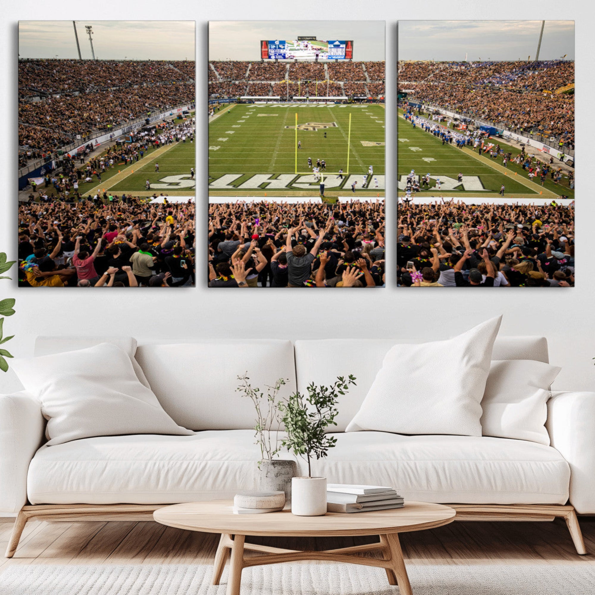 38659-MGV-CV-36X24-UCF Knights Football Team Print - Orlando FBC Mortgage Stadium Canvas Print