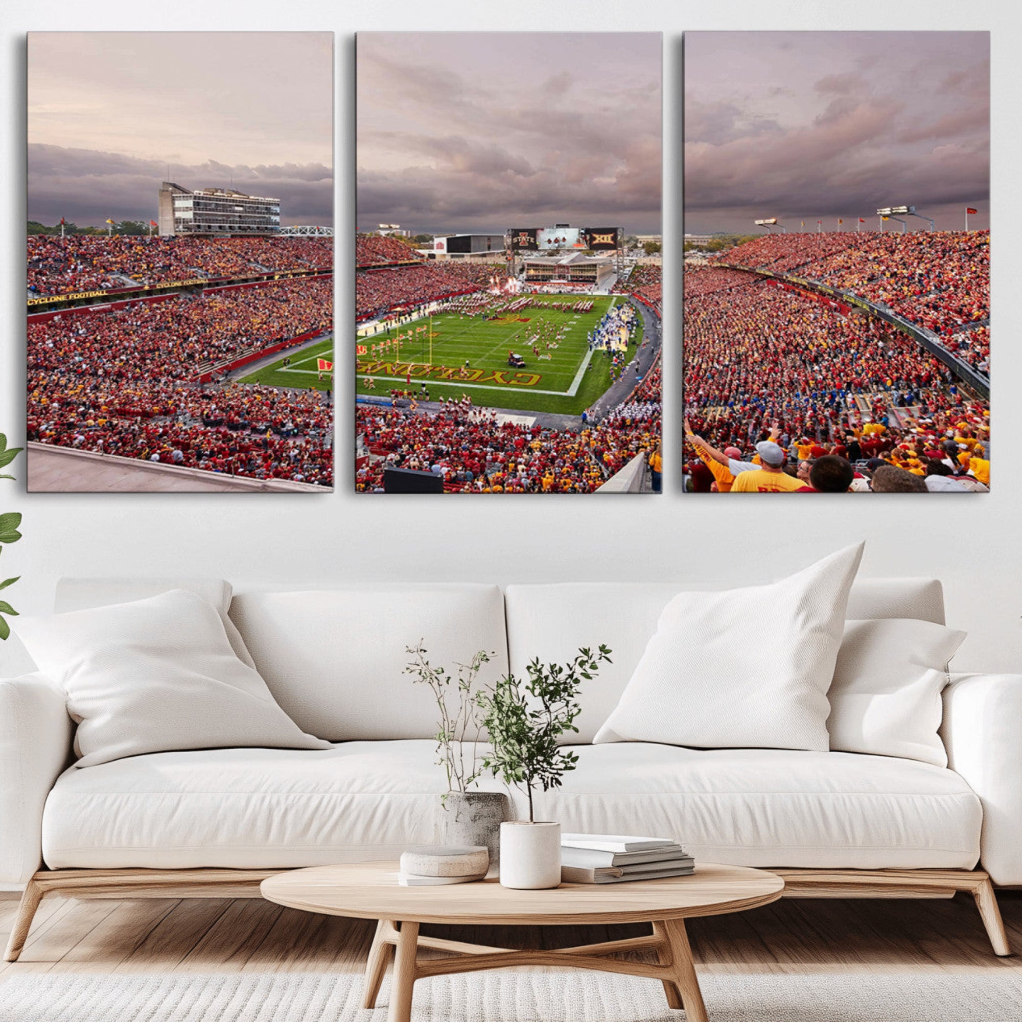 50373-MGV-CV-36X24-Iowa State University Cyclones Football Team Print - Ames Jack Trice Stadium Wall Art Canvas Print