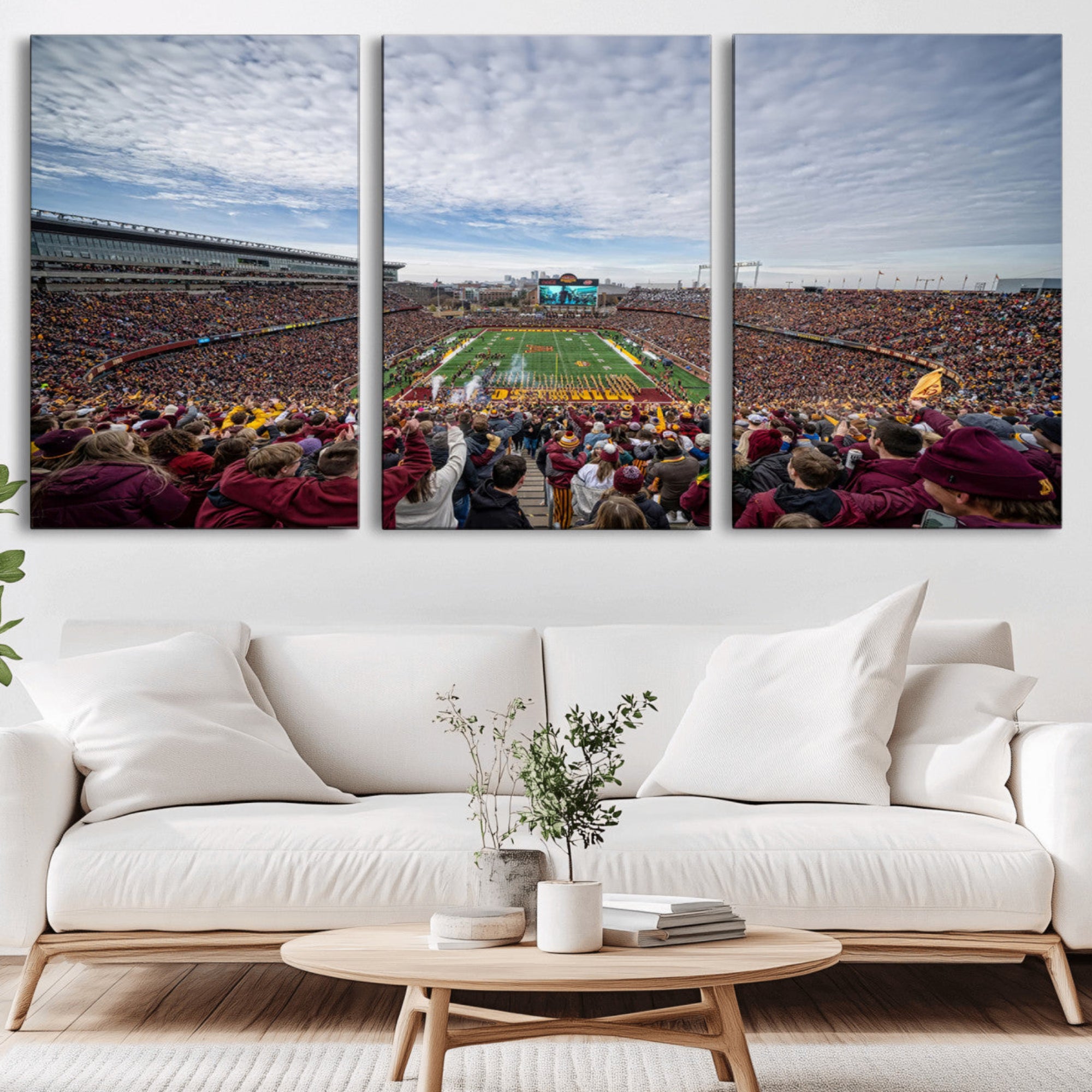 38459-MGV-CV-36X24-University of Minnesota Golden Gophers Football Team Print - Minneapolis Huntington Bank Stadium Art