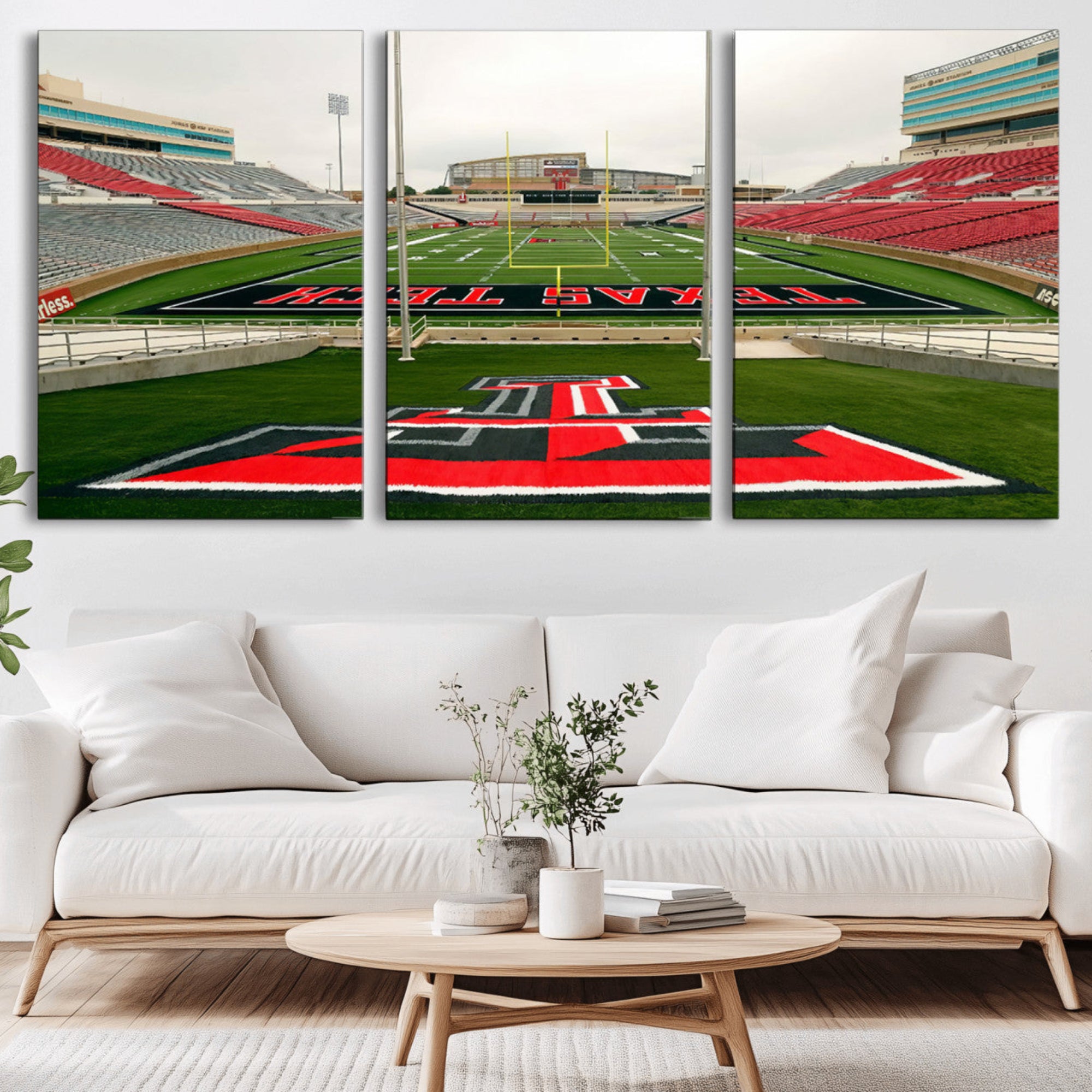 43169-MGV-CV-36X24-Texas Tech Red Raiders Football Team Print - Lubbock Jones AT&T Stadium Wall Art Canvas Print