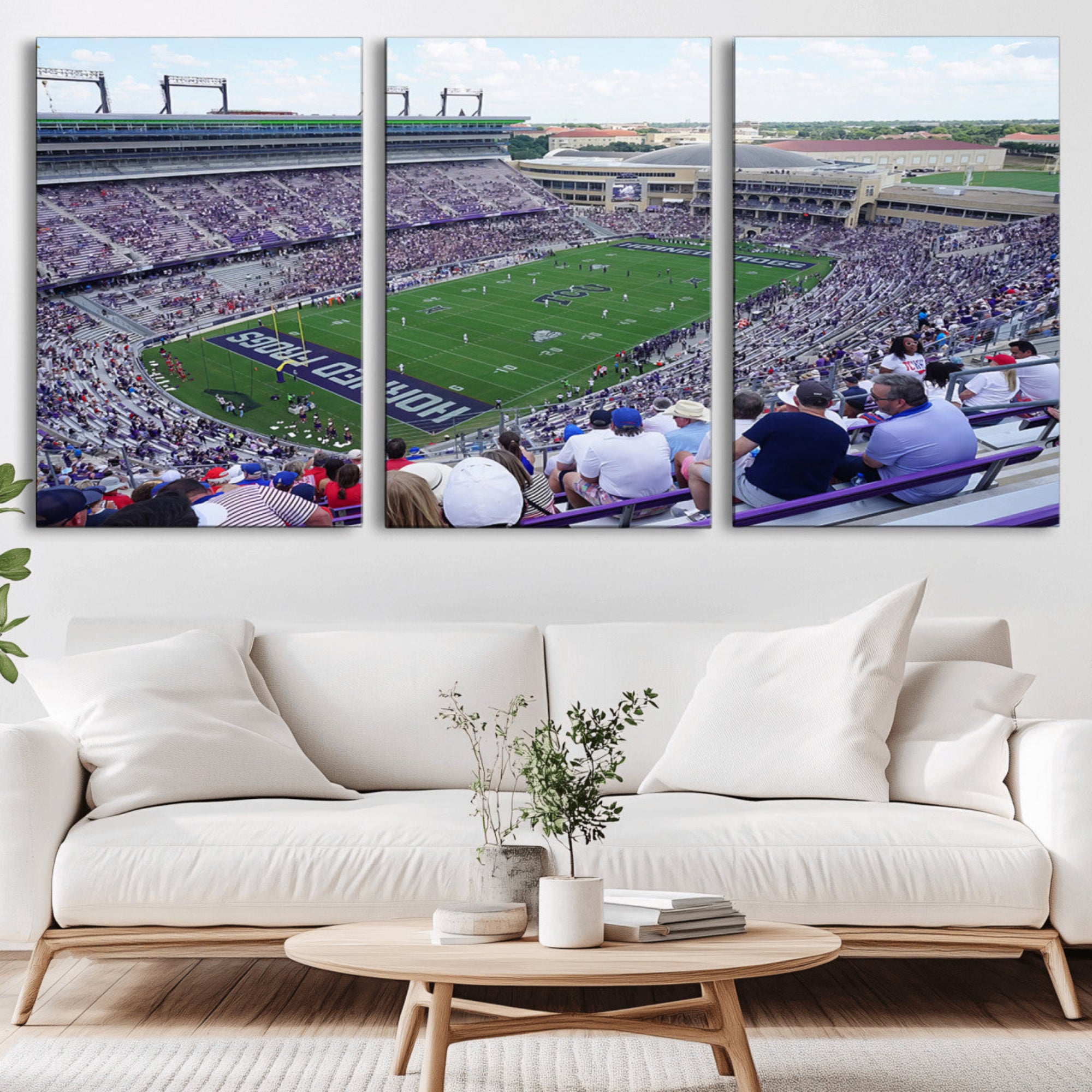 95139-MGV-CV-36X24-The Texas Christian University TCU Horned Frogs Football Team Print - Fort Worth Amon G. Carter