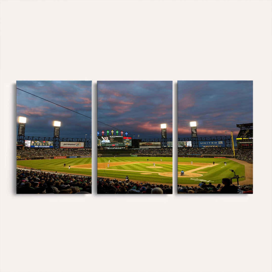 Chicago White Sox Baseball Team Print Canvas, Guaranteed Rate Field, Framed and Ready to Hang
