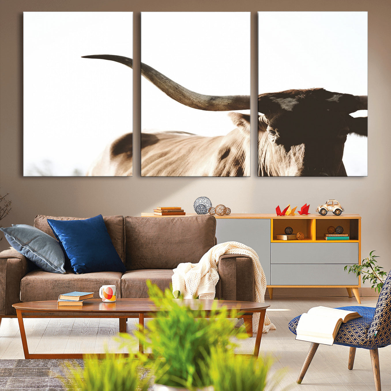 35866-MGV-CV-36X24-Texas Longhorn Wall Art Canvas Print | 3-Panel Large Longhorn Canvas Print for Living Room, Framed