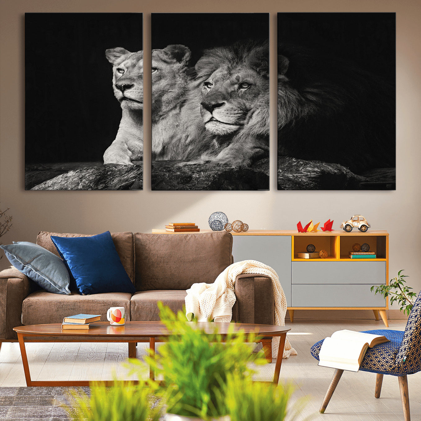 -Lion Couple Wall Art Canvas Print – Elegant Black and White Wildlife Portrait Lion Family Artwork for Home, Office