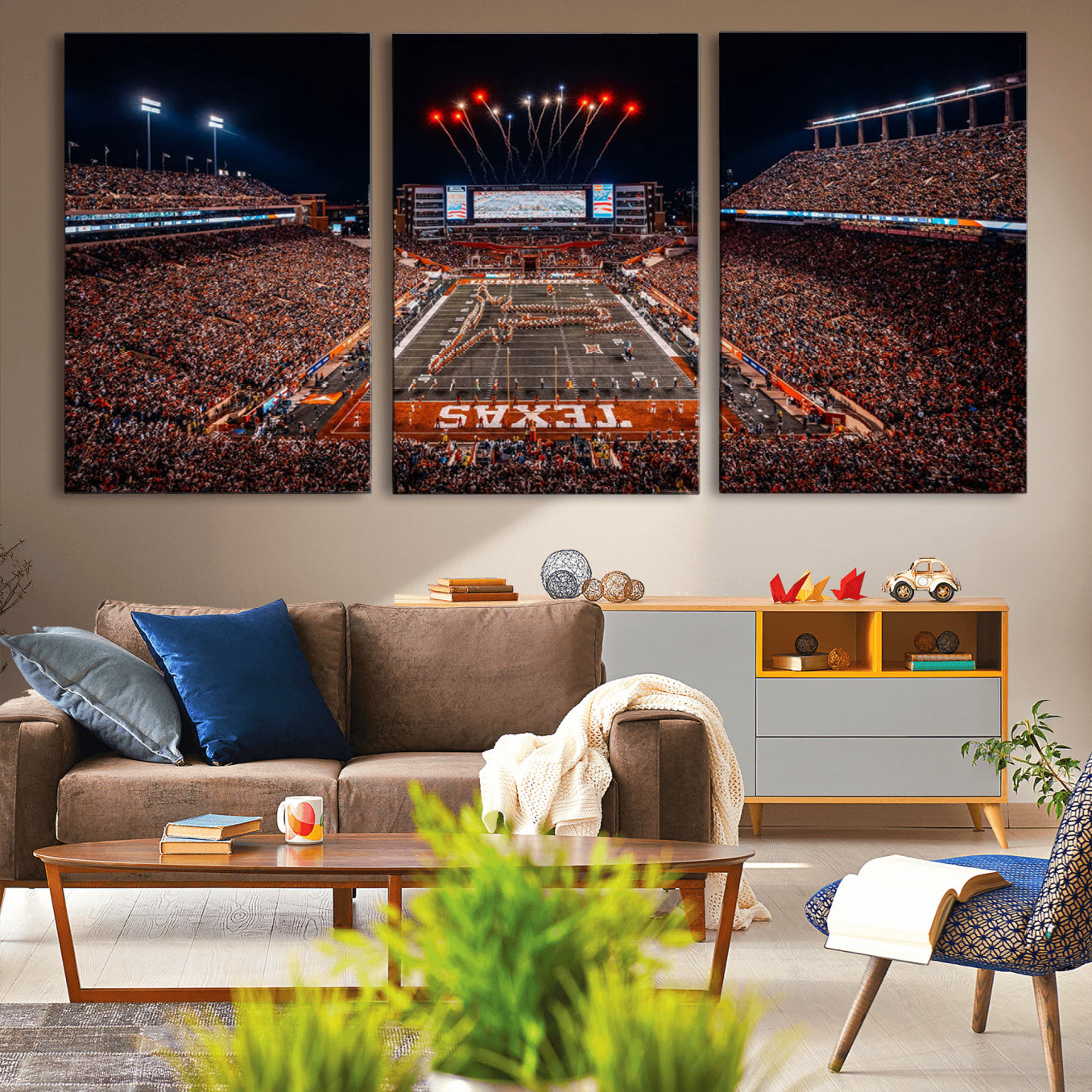 -Texas Memorial Stadium Wall Art Canvas Print