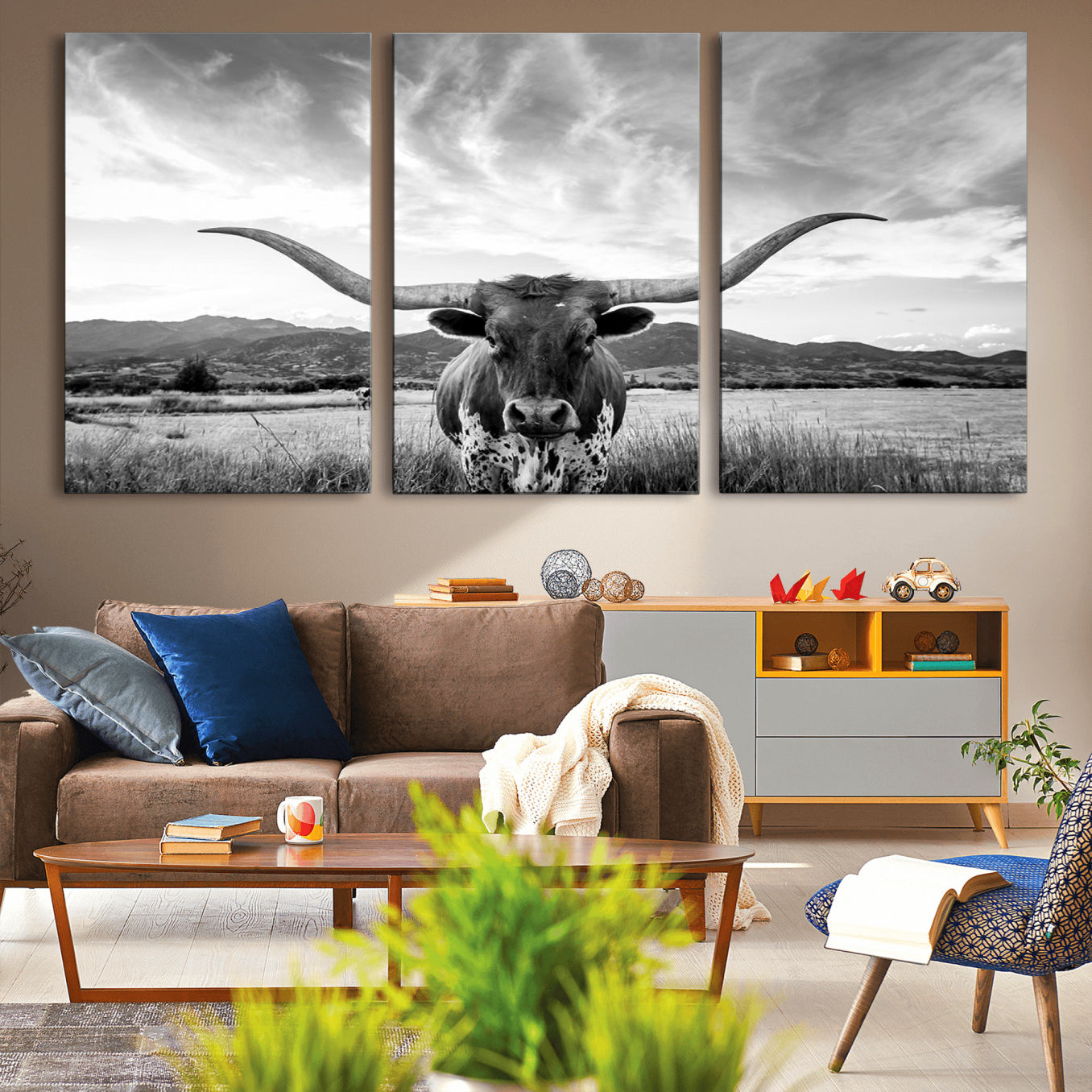 79527-MGV-CV-36X24-Longhorn Black and White Wall Art – Rustic Western Bull Canvas Print, Farmhouse Country Decor for Living Room, Office or Ranch, Cowboy Wall Artwork