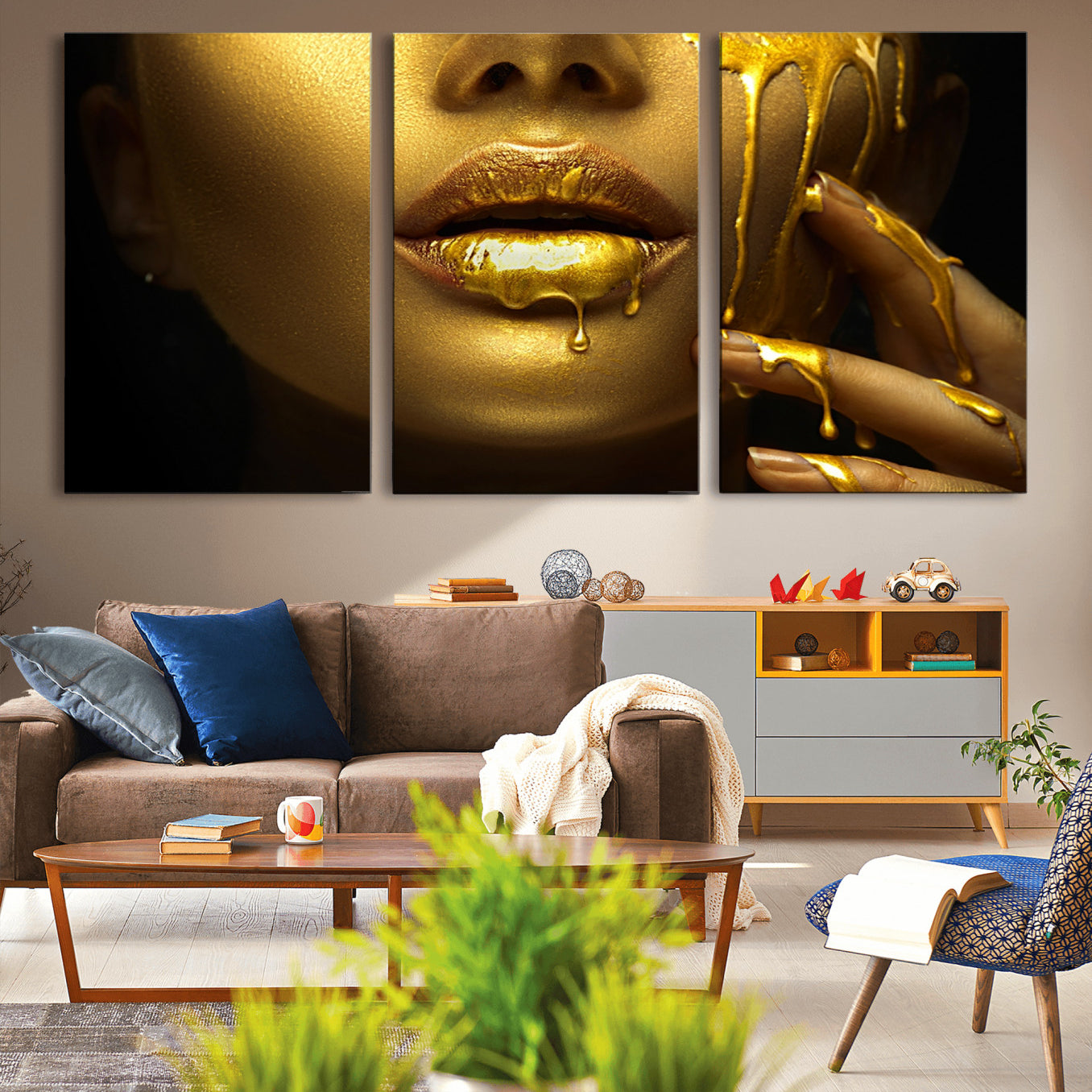 -Gold and Women Wall Art Canvas Print