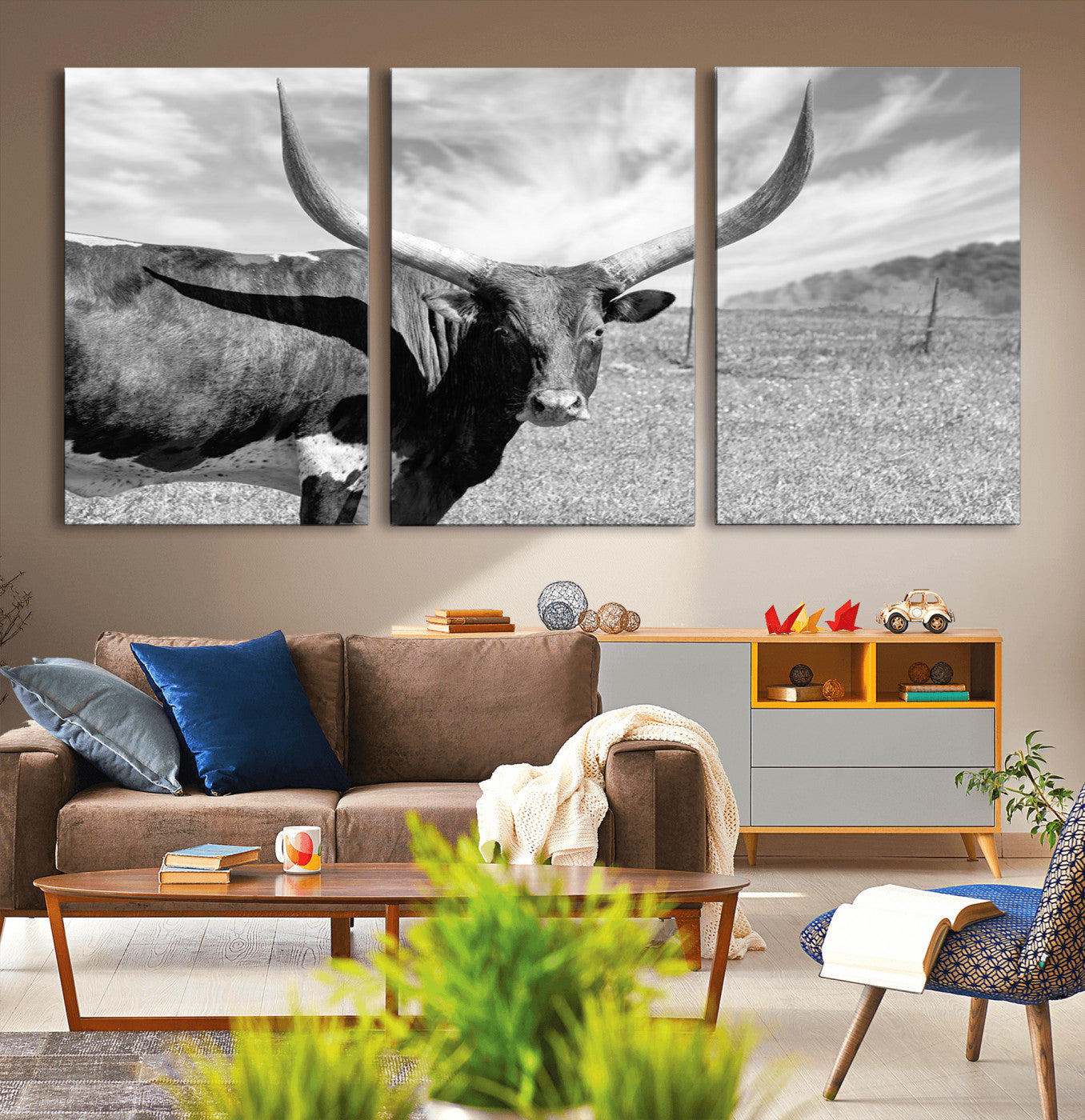 30017-MGV-CV-36X24-Cattle Wall Art Longhorn Cow Canvas Print
