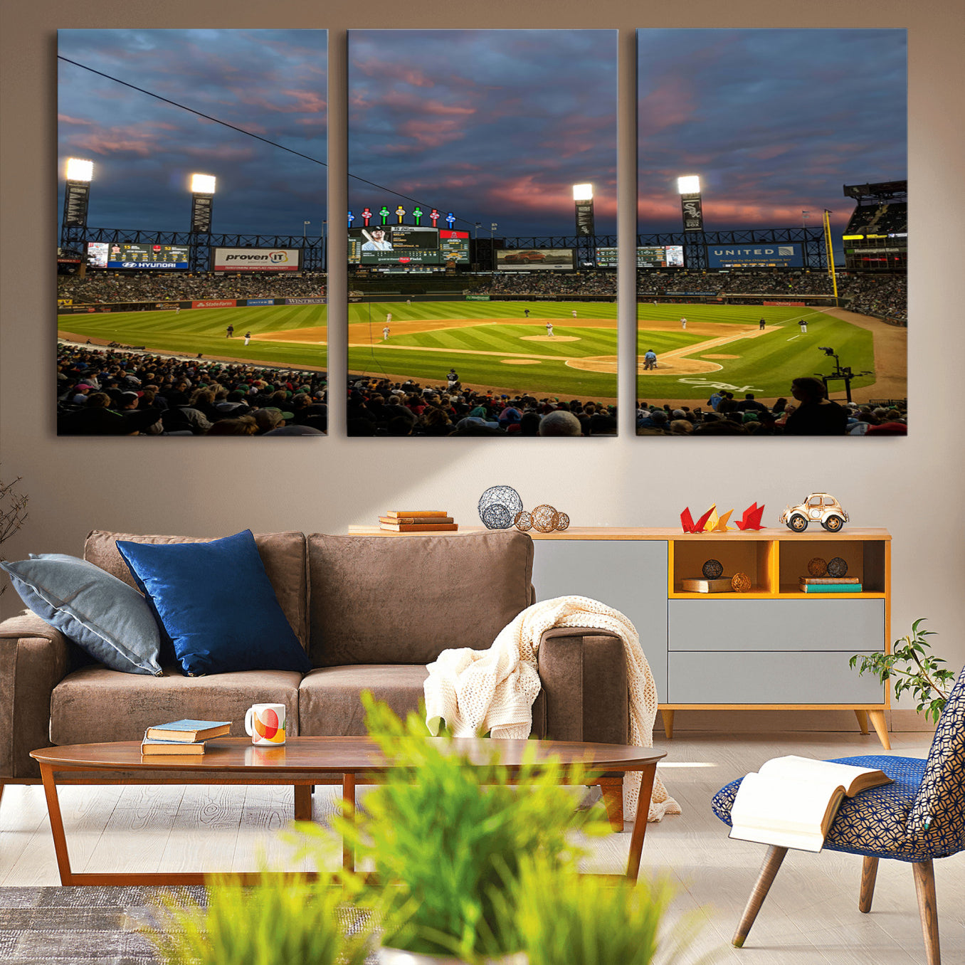 96063-MGV-CV-36X24-Chicago White Sox Baseball Team Print Canvas- Guaranteed Rate Field Stadium Wall Art Canvas Print