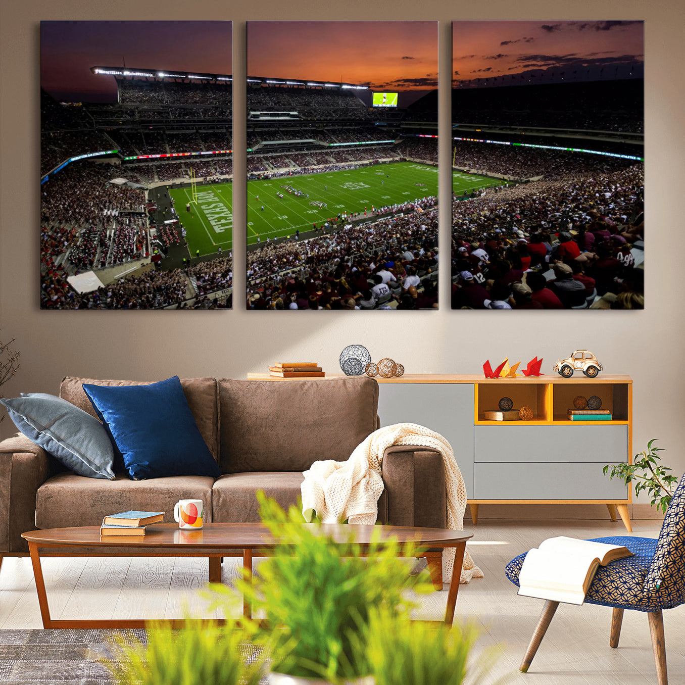 45603-MGV-CV-36X24-Texas A&M University Aggies Football Team Print - College Station Kyle Field Stadium Wall Art Canvas