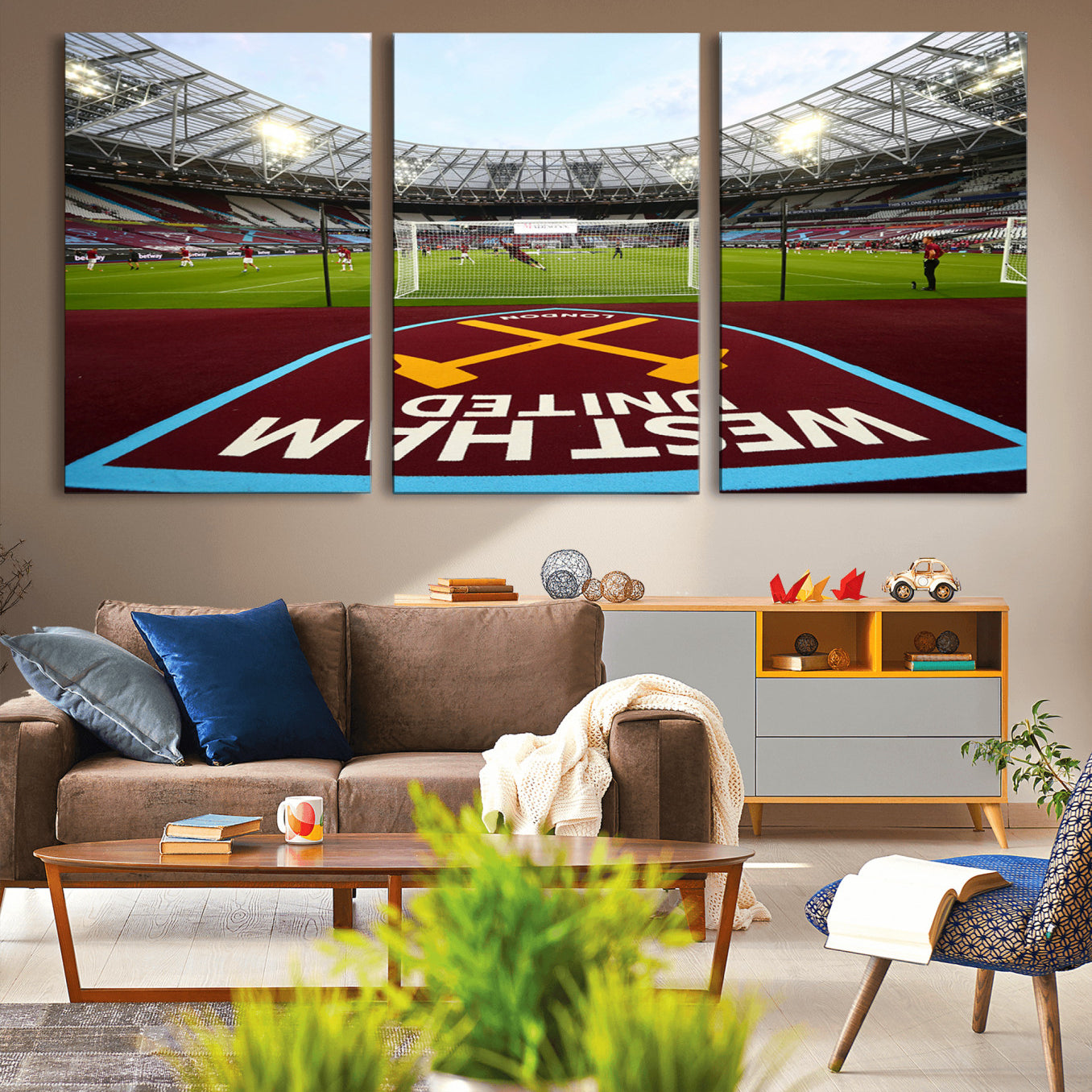 77367-MGV-CV-36X24-West Ham United FC Stadium Canvas Wall Art – London Stadium Football Print – Premier League Team