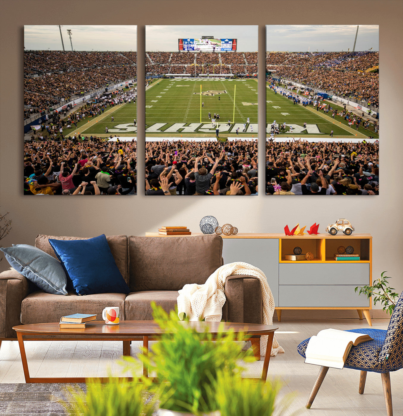 38659-MGV-CV-60X30-3P-UCF Knights Football Team Print - Orlando FBC Mortgage Stadium Canvas Print