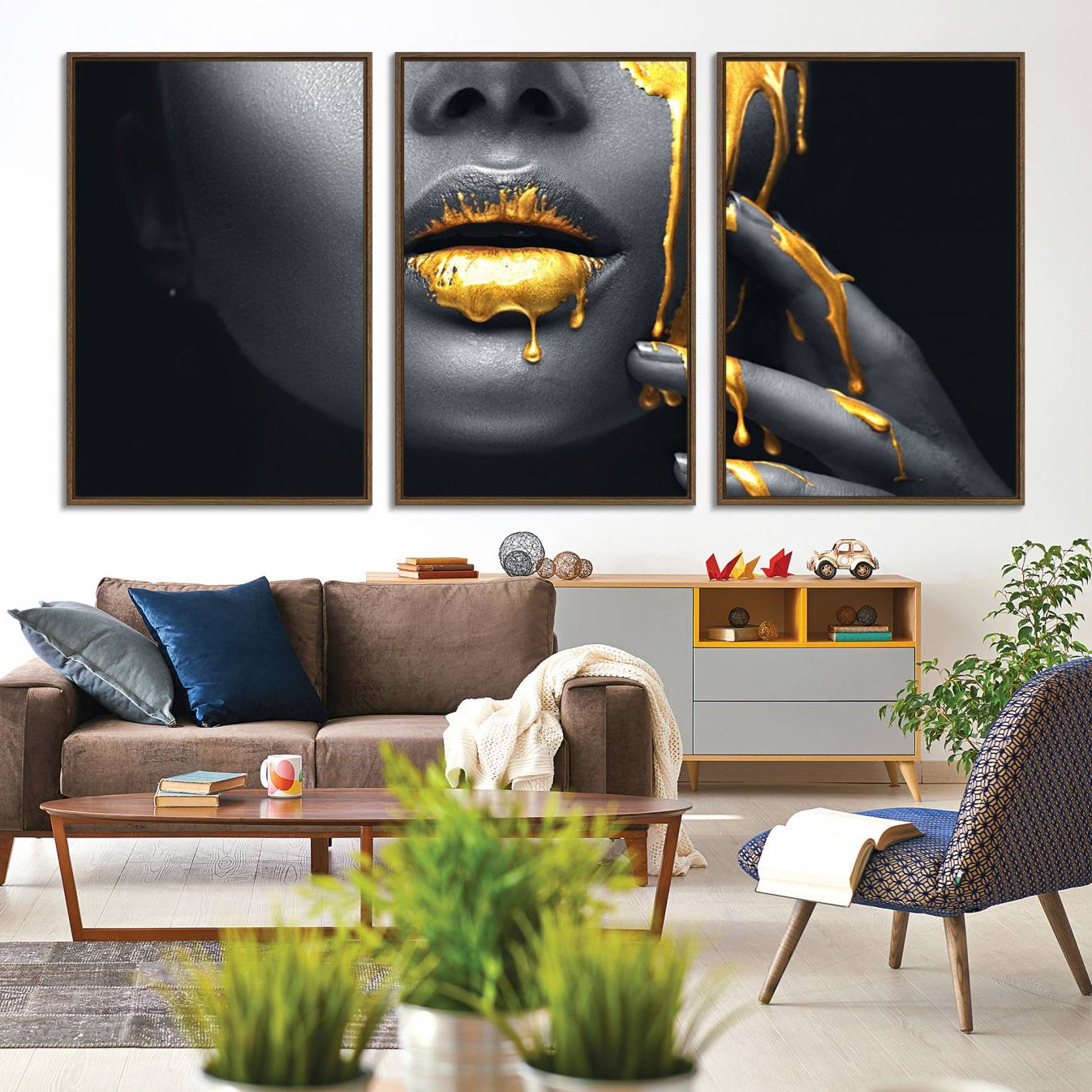 -Gold Glitter Lips Fashion Photography Wall Art Makeup Wall Art, Gold Glitter Lips Wall Art Canvas