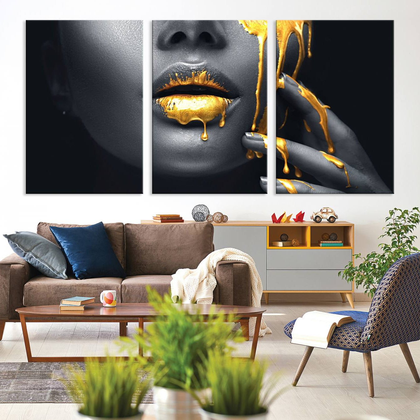 -Gold Glitter Lips Fashion Photography Wall Art Makeup Wall Art, Gold Glitter Lips Wall Art Canvas