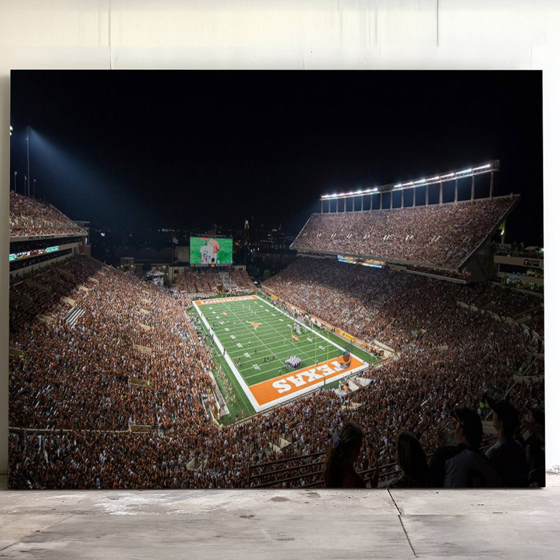 54995-MGV-CV-36X24-University of Texas Longhorns Football Team Print – Darrell K Royal Texas Memorial Stadium Canvas Wall Art for Home, Office