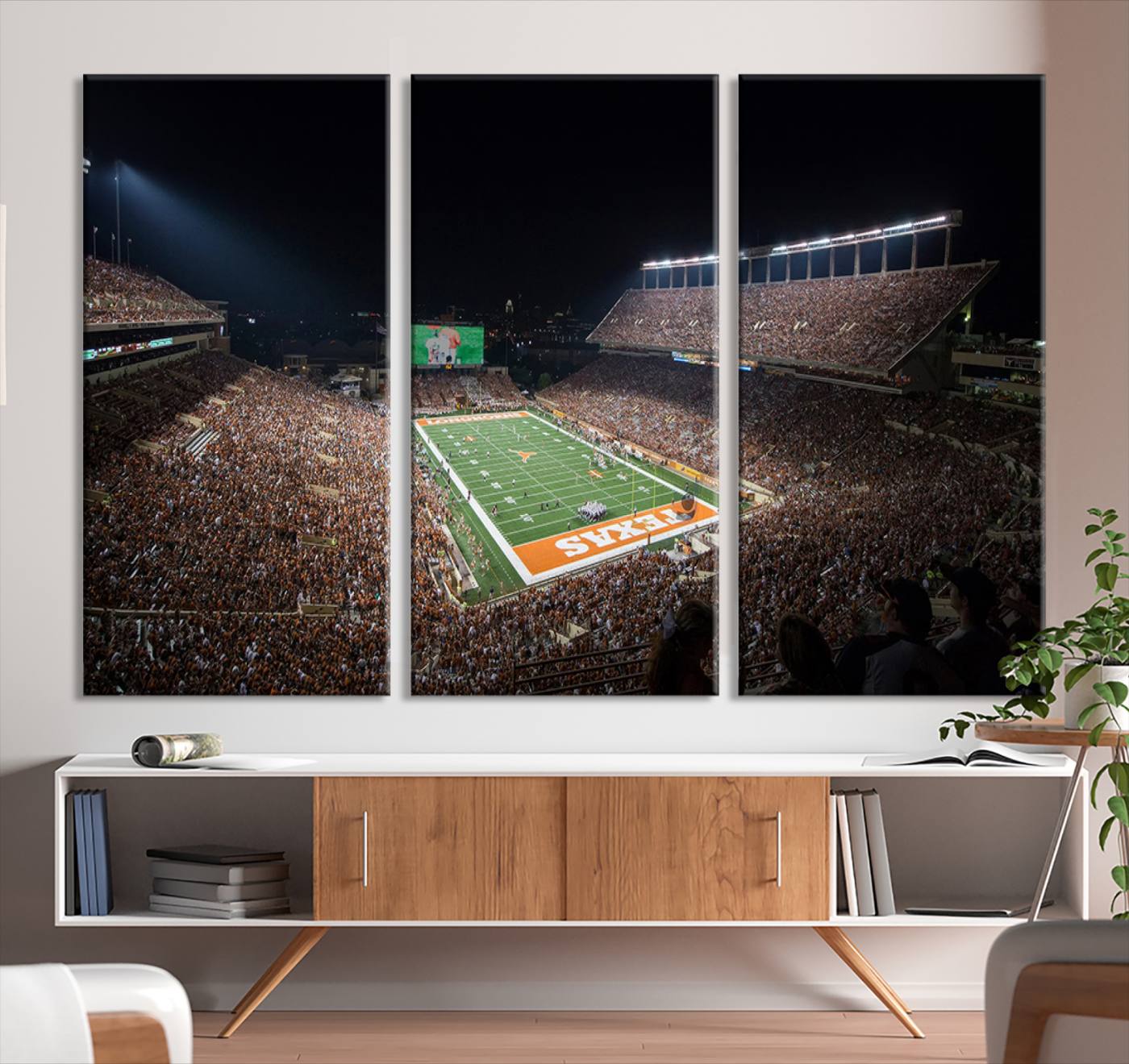 54995-MGV-CV-36X24-University of Texas Longhorns Football Team Print – Darrell K Royal Texas Memorial Stadium Canvas Wall Art for Home, Office