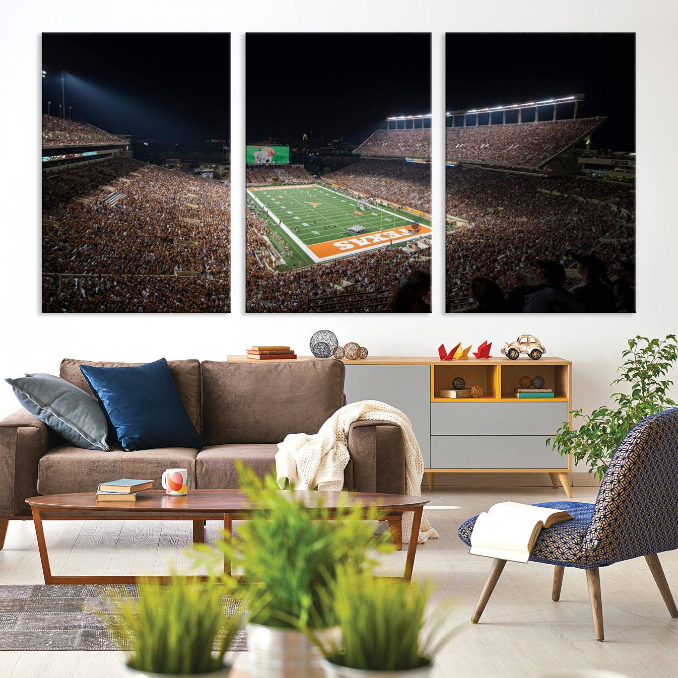 54995-MGV-CV-36X24-University of Texas Longhorns Football Team Print – Darrell K Royal Texas Memorial Stadium Canvas Wall Art for Home, Office