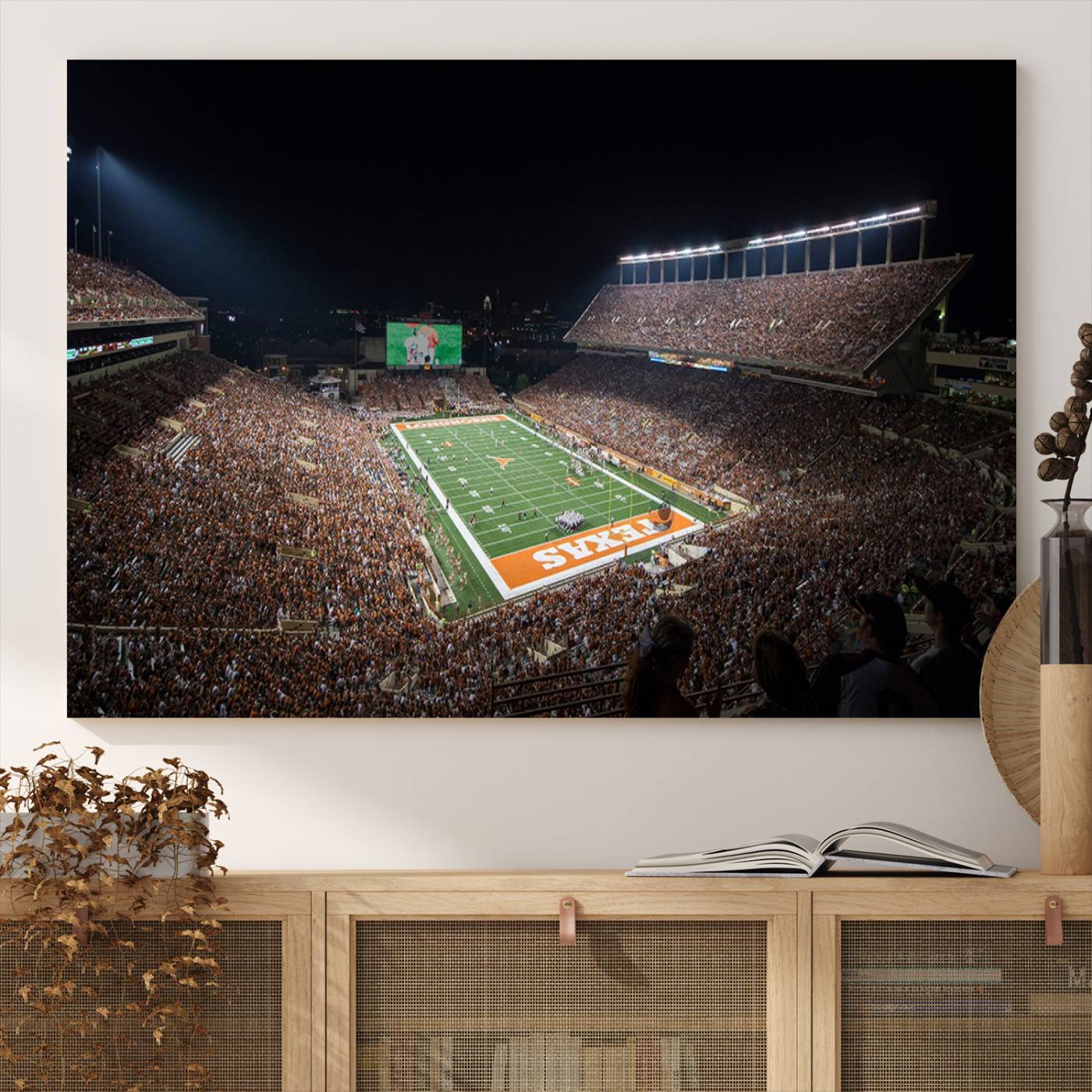 54995-MGV-CV-36X24-University of Texas Longhorns Football Team Print – Darrell K Royal Texas Memorial Stadium Canvas Wall Art for Home, Office