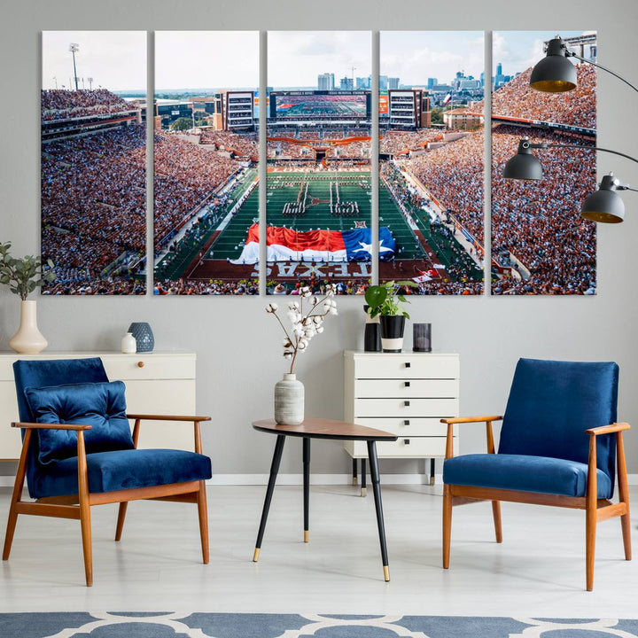 University of Texas Longhorns canvas: A premium print depicting Darrell K Royal-Texas Memorial Stadium with the city skyline and Texas flag.