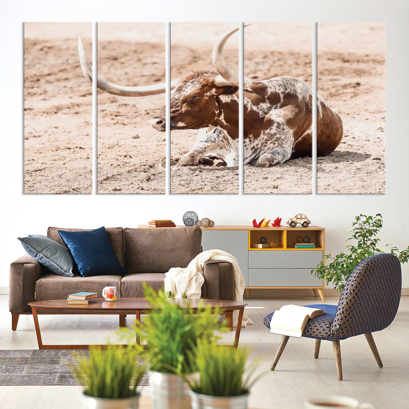 91248682-MGV-CV-60X31-5P-Texas Longhorn Wall Art Canvas Print, Framed Resting Bull Art Picture Print, Spotted Cattle Perfect Rustic Western Decor, Spotted Cattle
