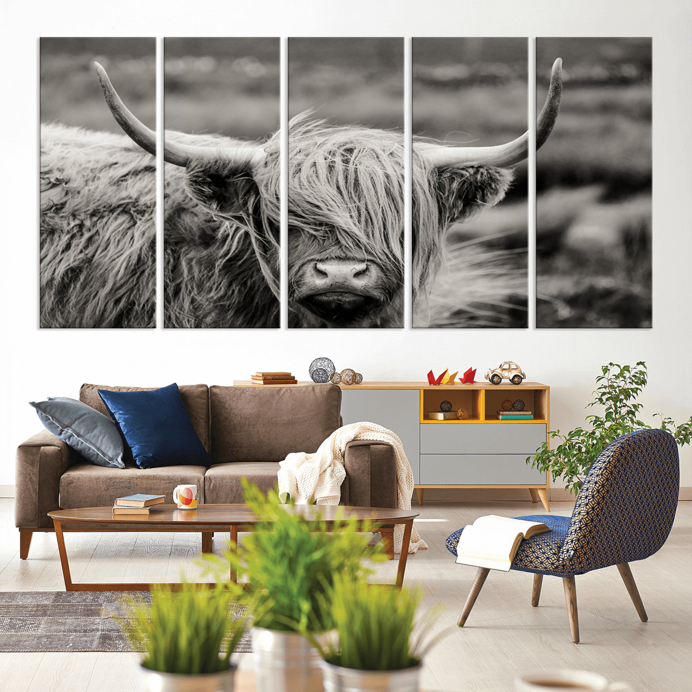 67365-MGV-CV-80X40-5P-Cow Focus Canvas Wall Art Print