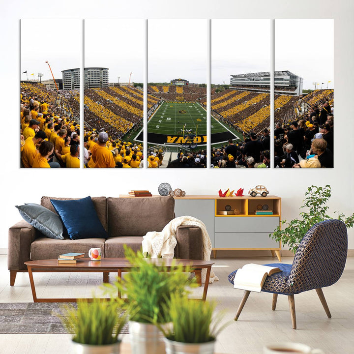 Iowa University Hawkeyes Football Team Print - Iowa City Kinnick Stadium Wall Art Canvas Print