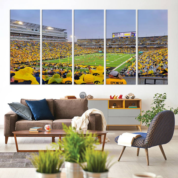 Iowa University Hawkeyes Football Team Print - Iowa City Kinnick Stadium Wall Art Canvas Print