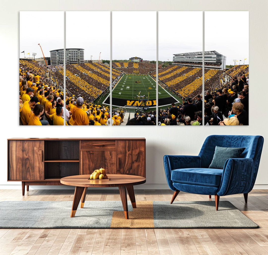 Iowa University Hawkeyes Football Team Print - Iowa City Kinnick Stadium Wall Art Canvas Print